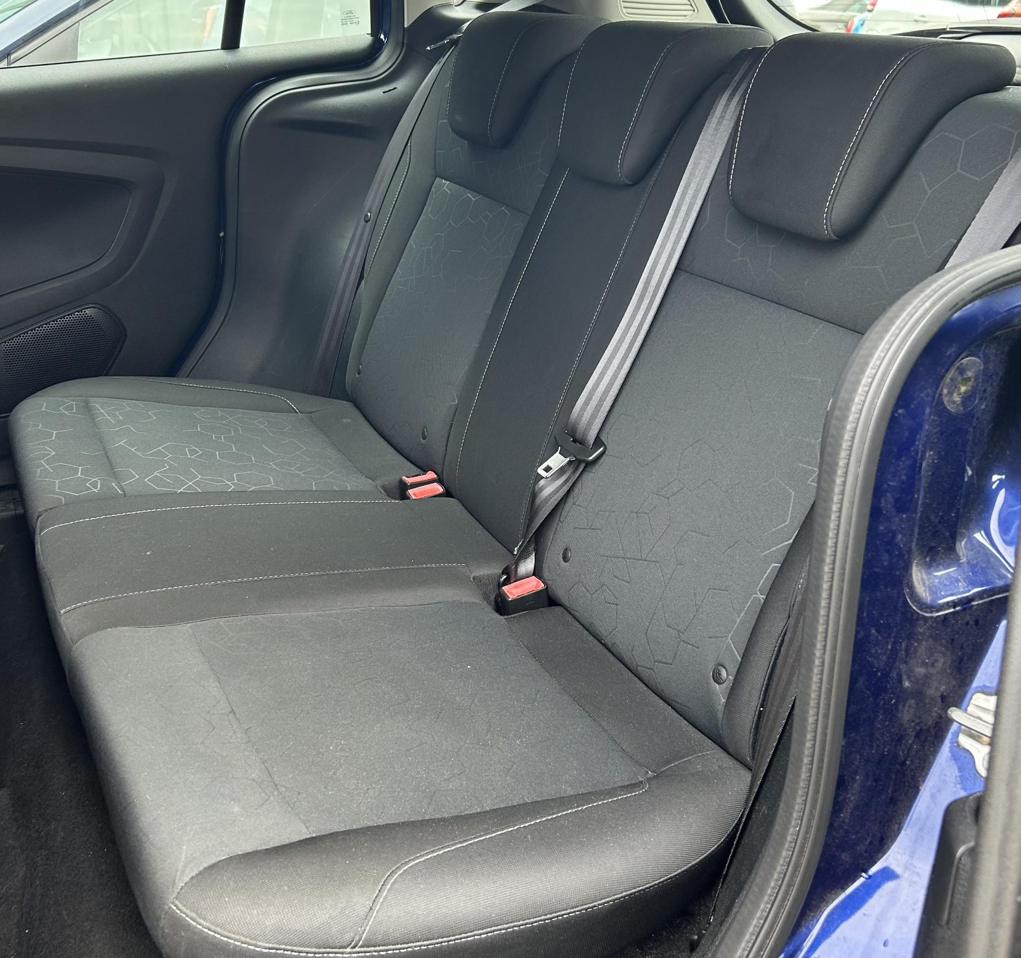 Foto van Ford B-max