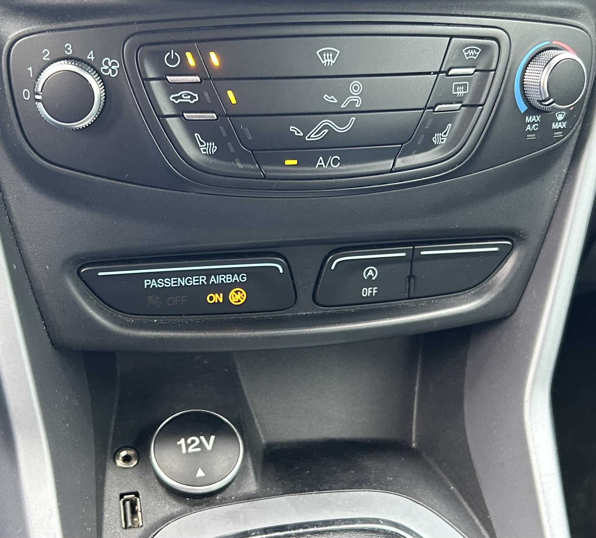 Foto van Ford B-max
