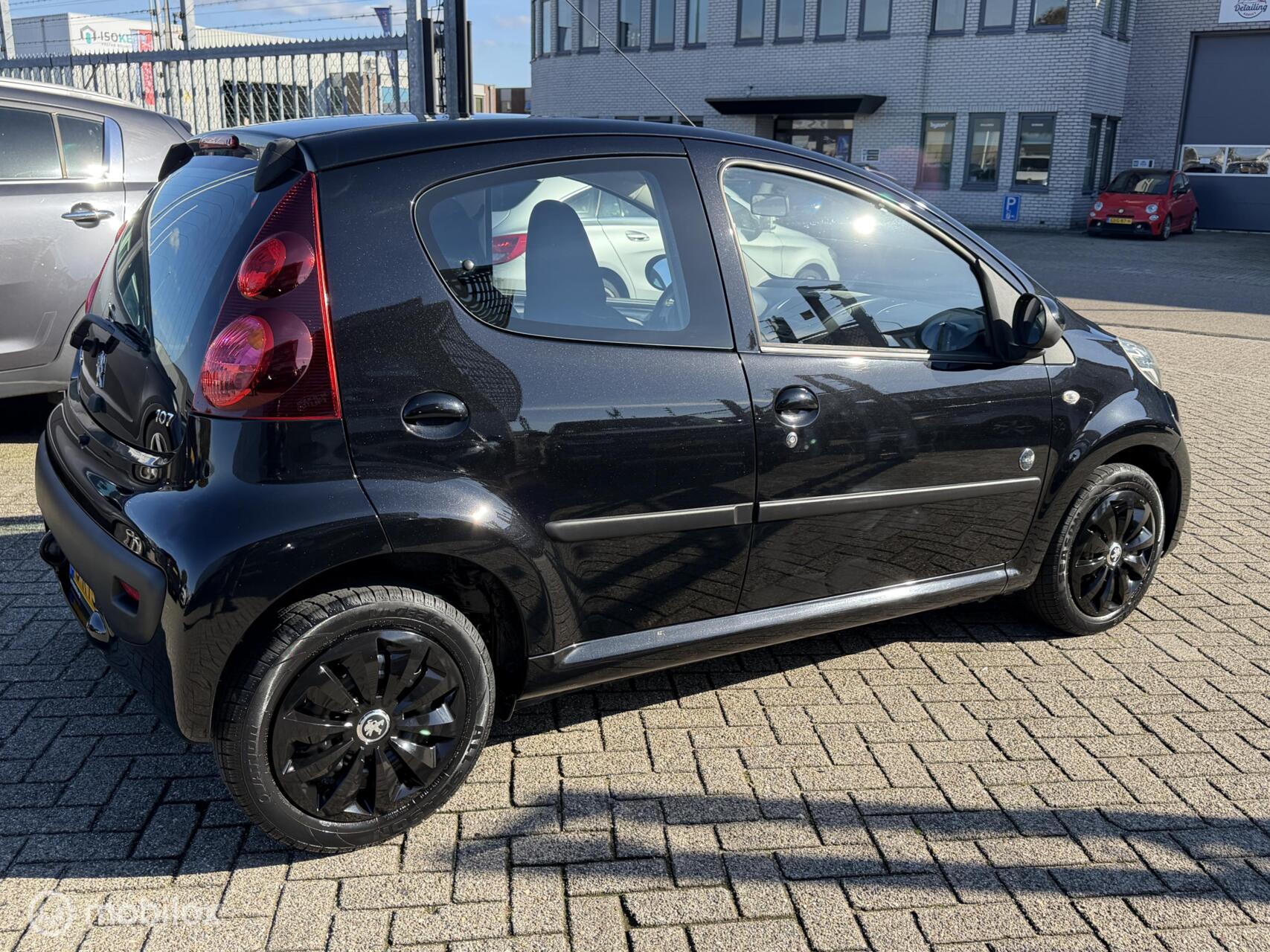 Foto van Peugeot Peugeot 107