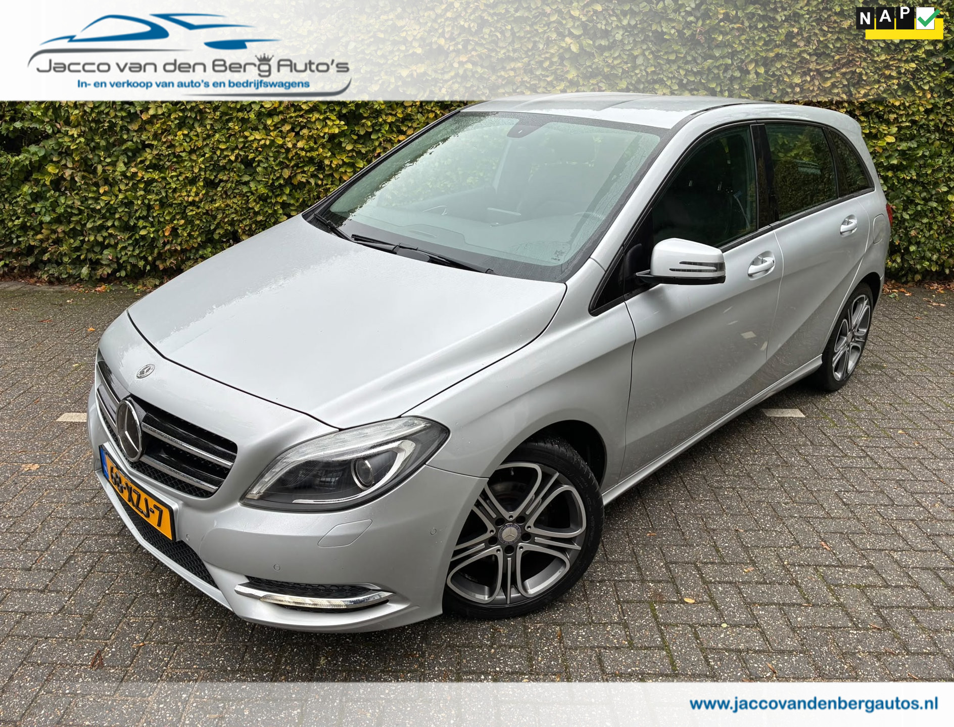 Mercedes-Benz B 200 200 Ambition I Vol Leer I Navigatie 2012 - voorkant