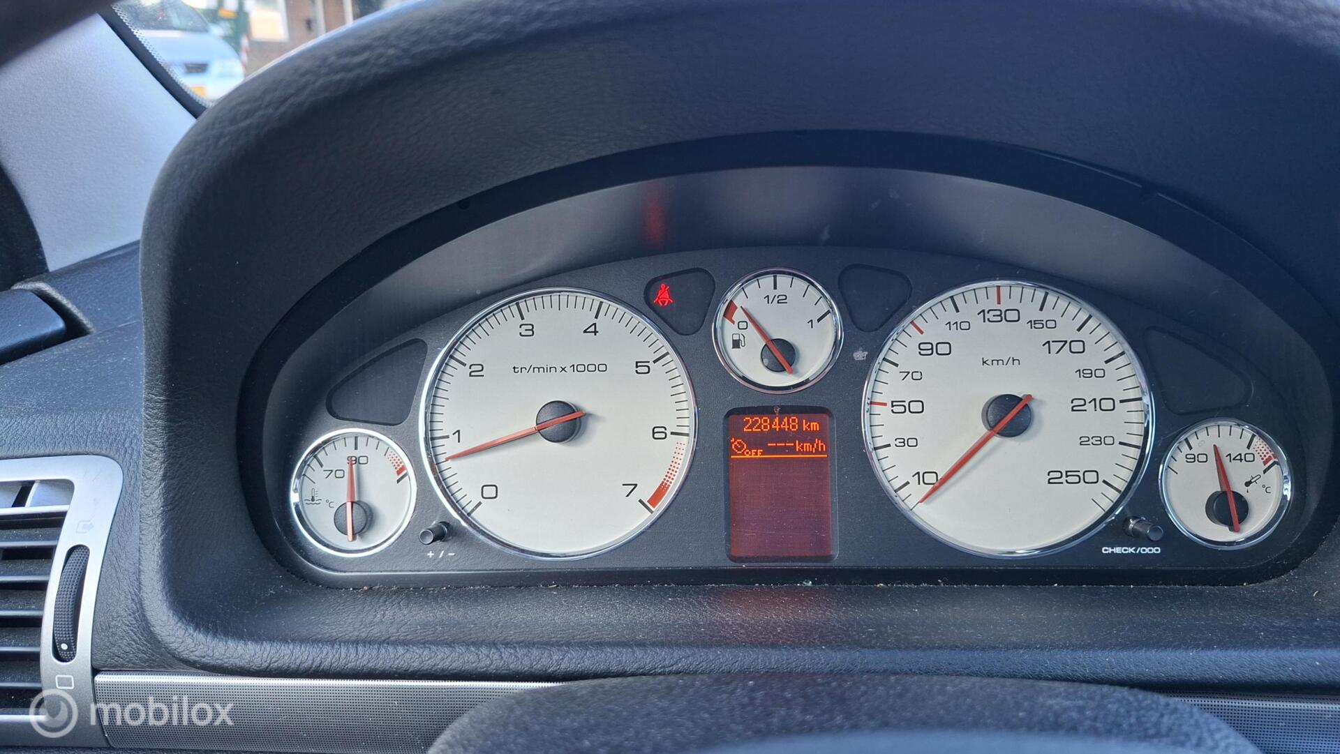 Foto van Peugeot 407