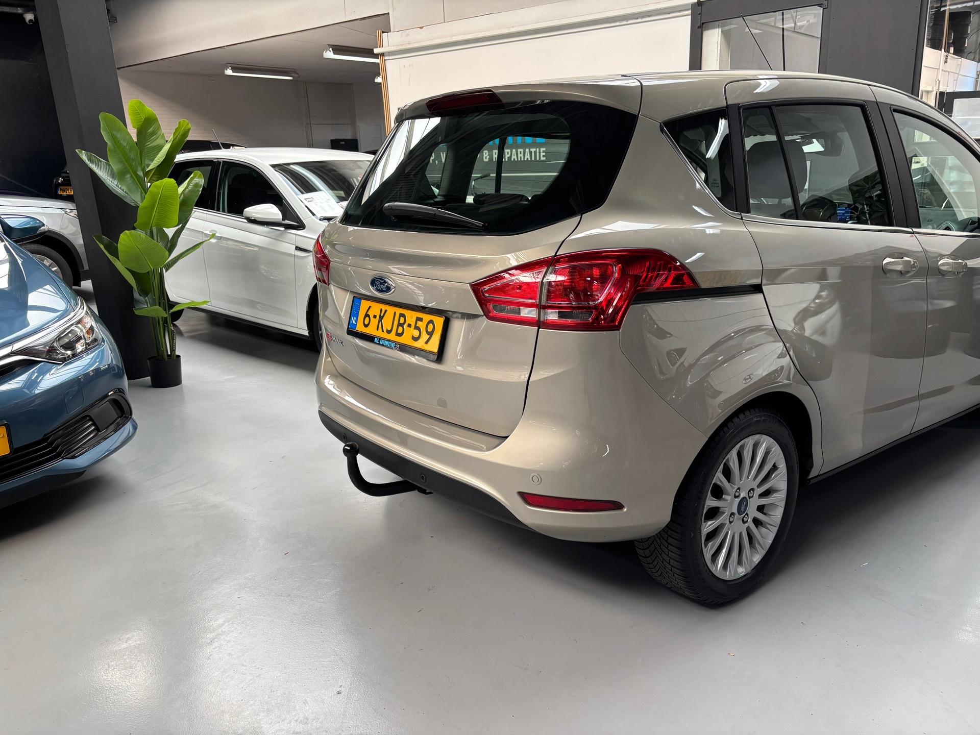 Foto van Ford B-max