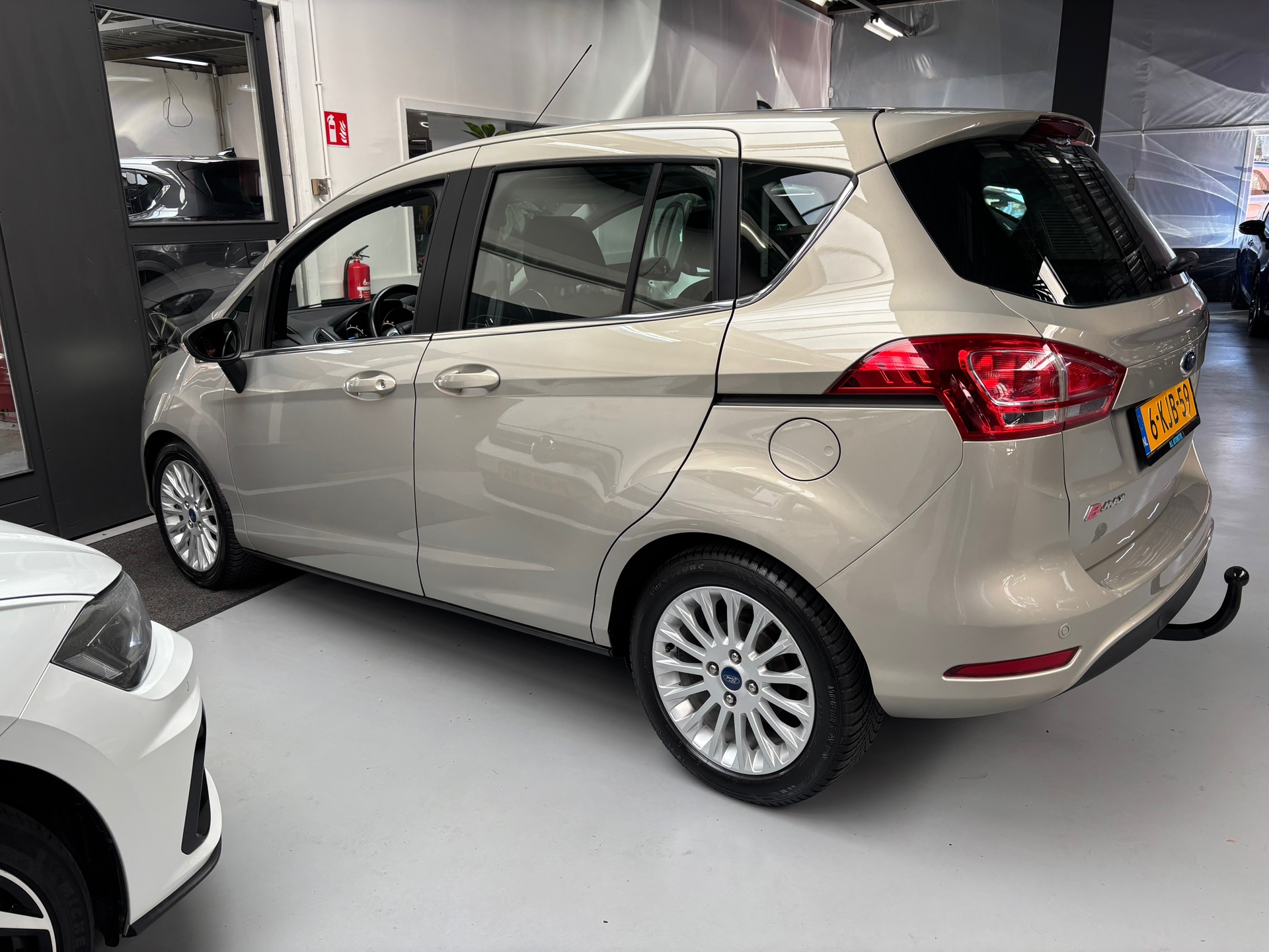 Foto van Ford B-max