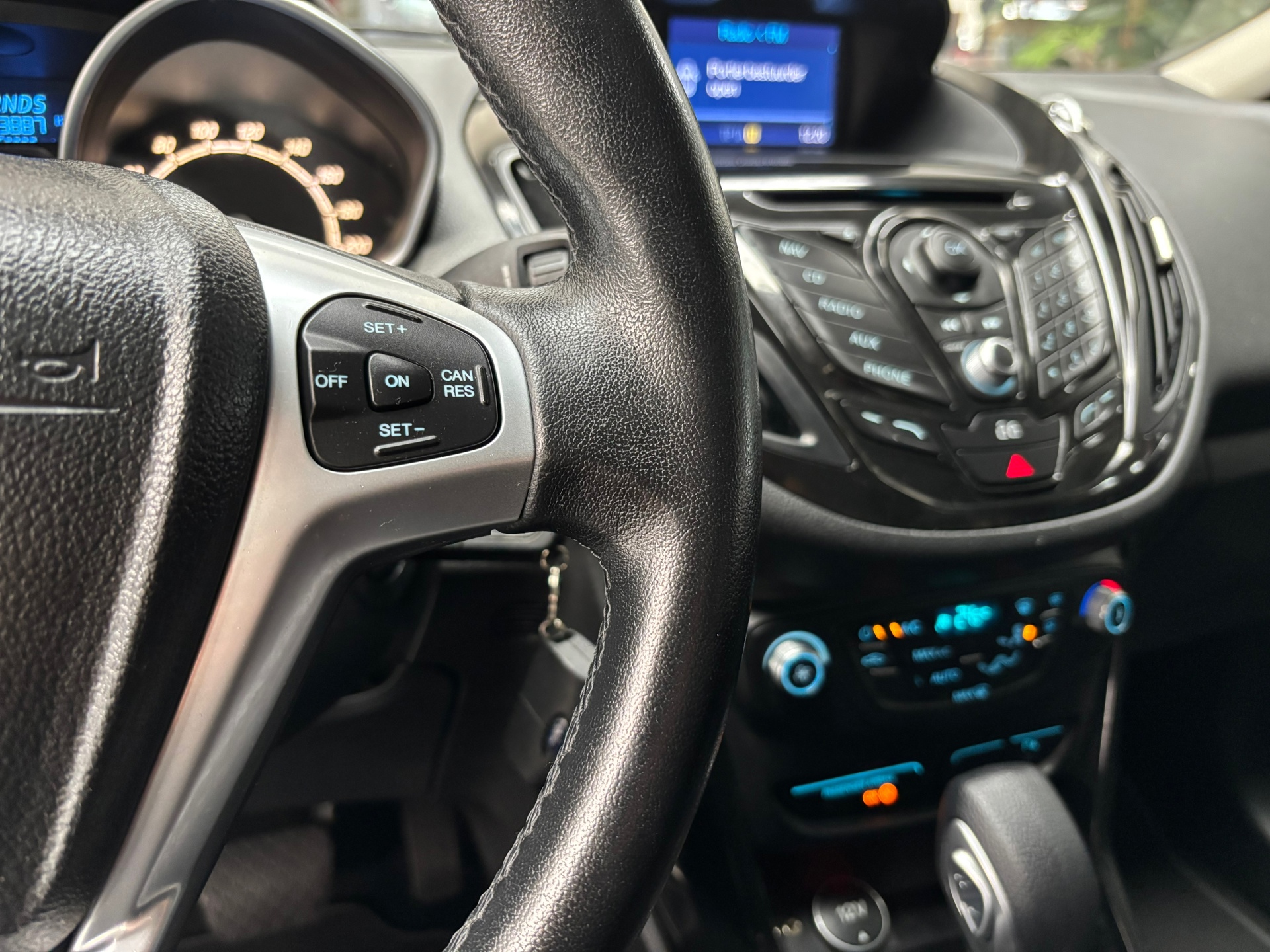 Foto van Ford B-max