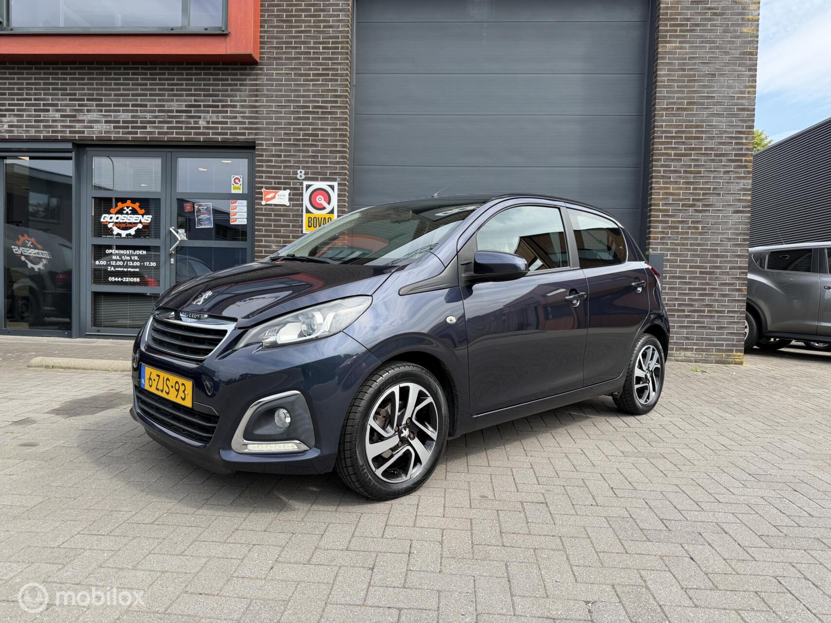 Peugeot Peugeot 108 1.2 VTi Allure 2015 - voorkant