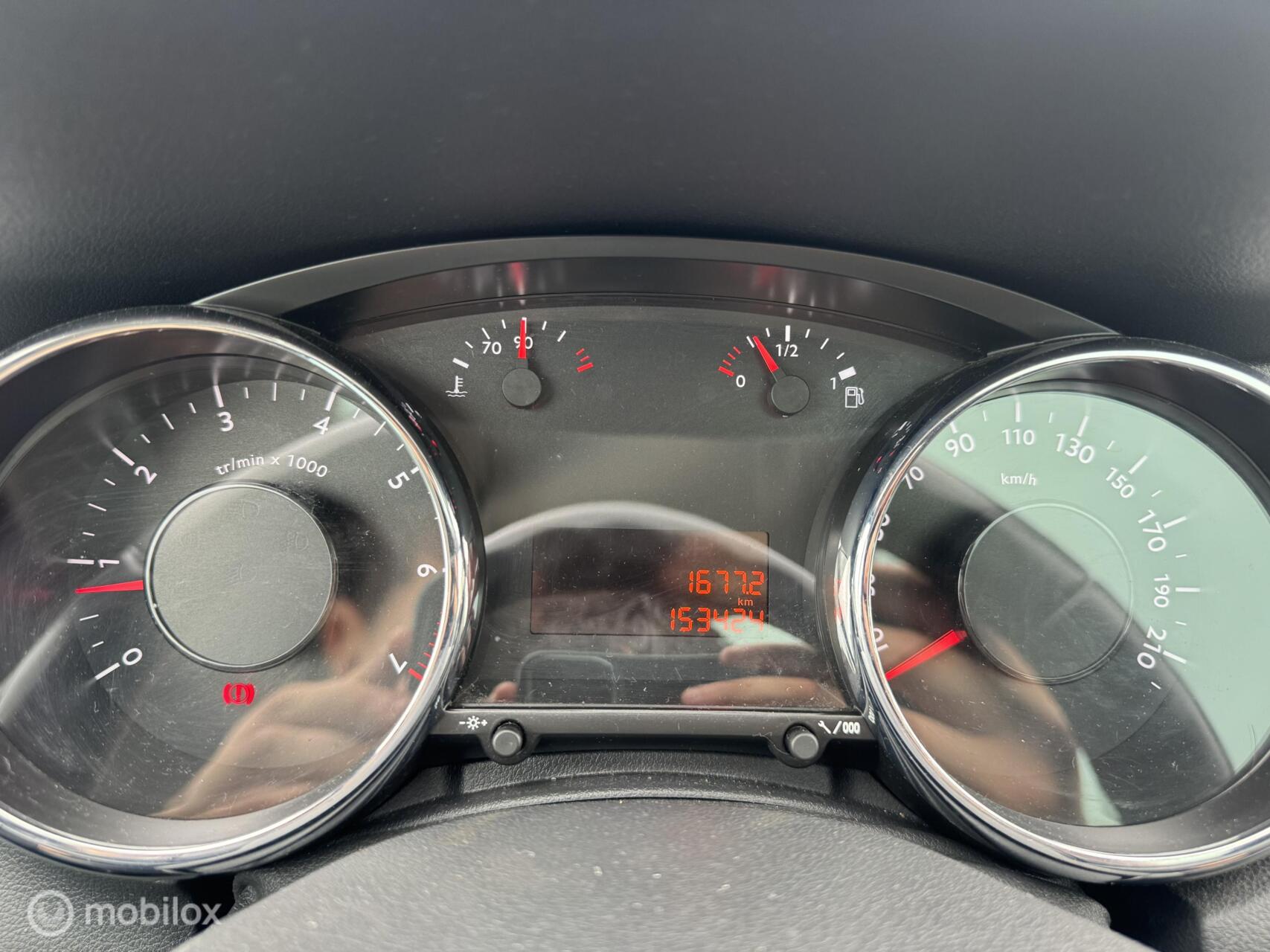 Foto van Peugeot 5008