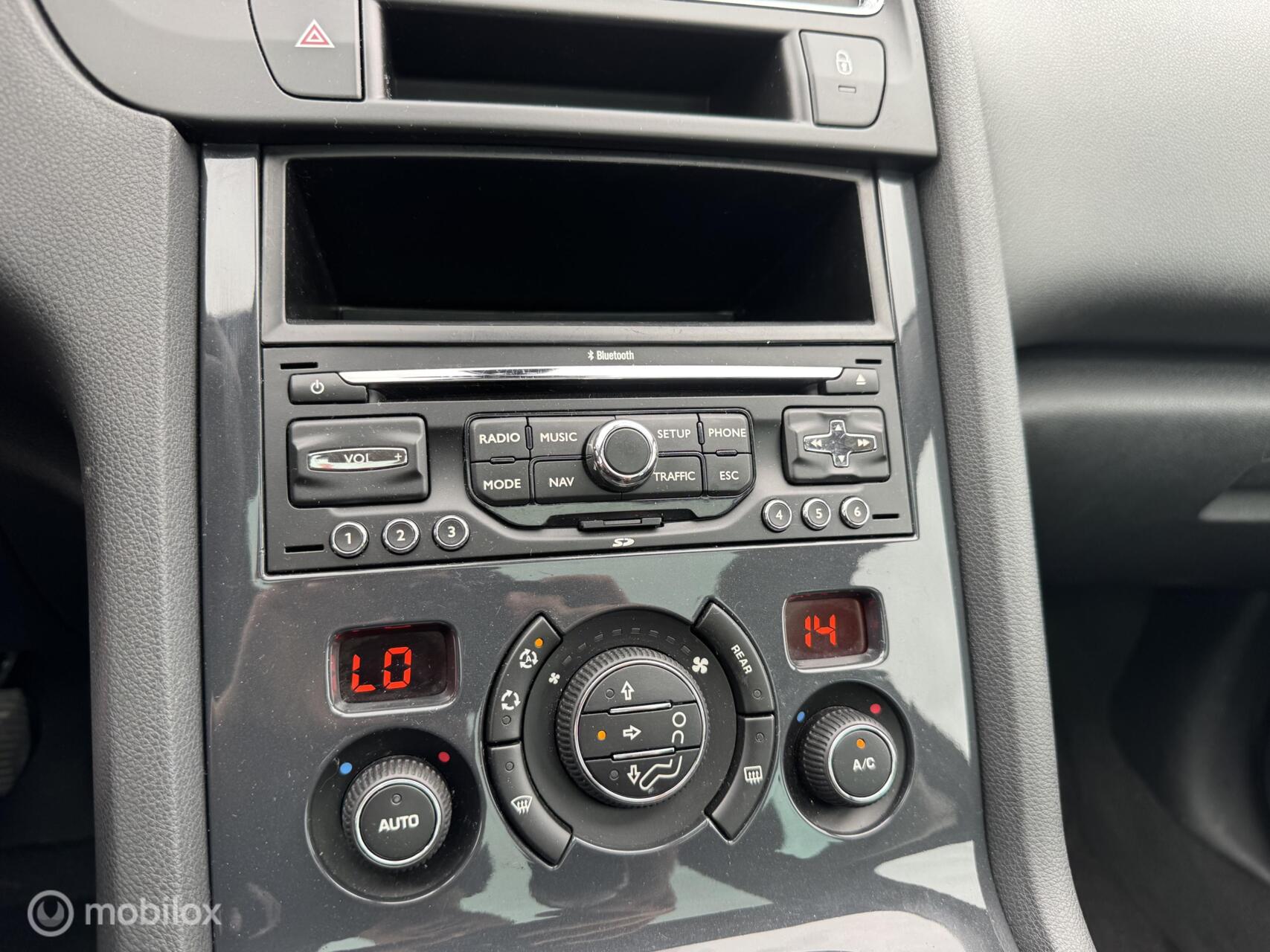 Foto van Peugeot 5008