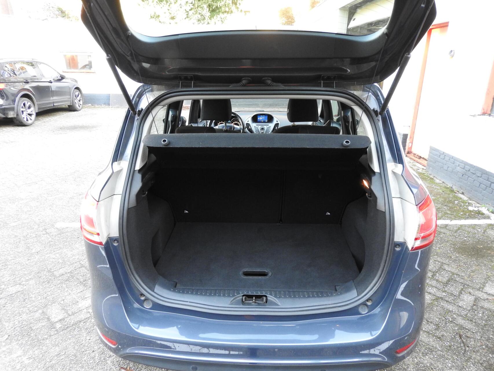 Foto van Ford B-max