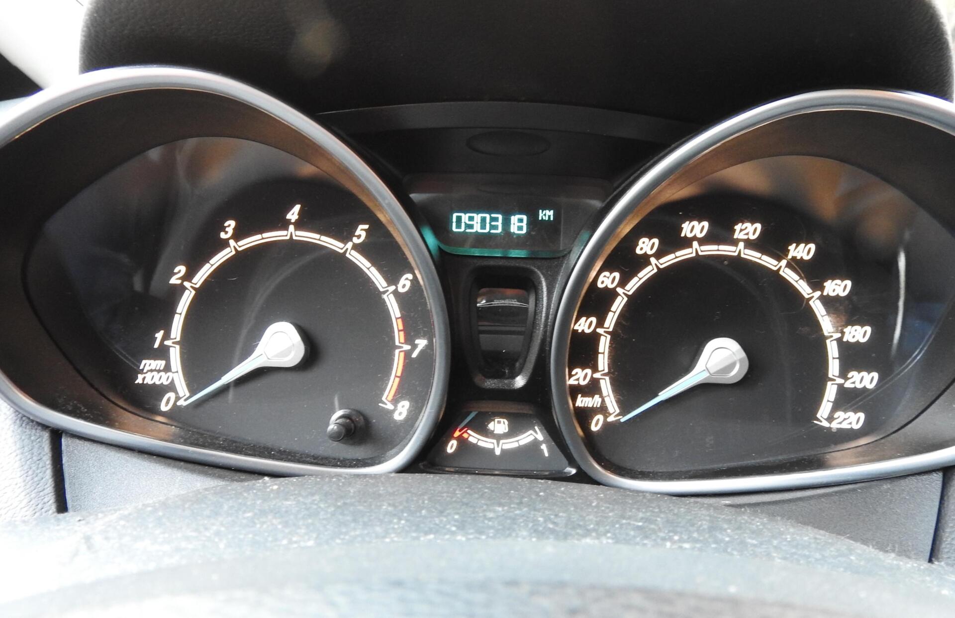 Foto van Ford B-max