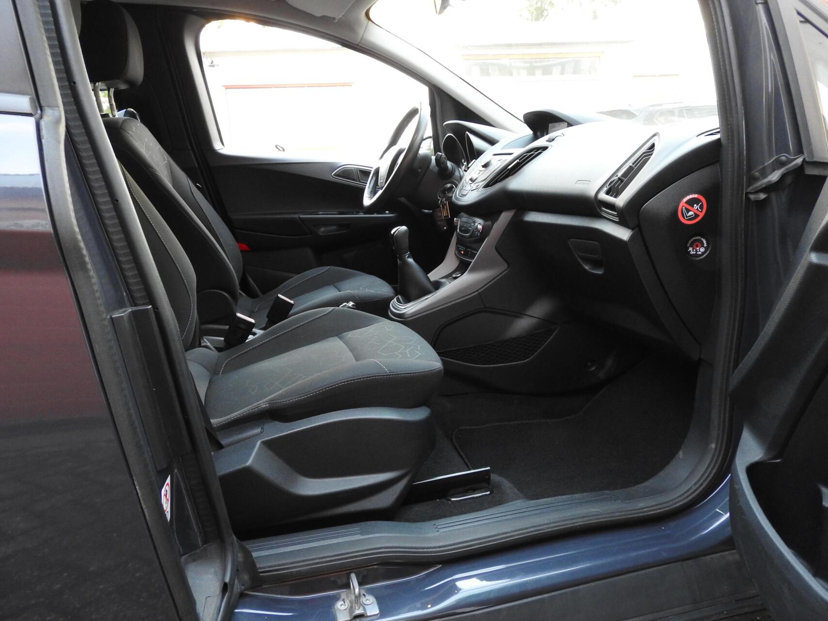 Foto van Ford B-max