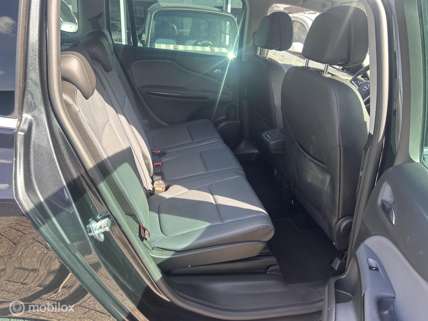 Foto van Opel Zafira Tourer