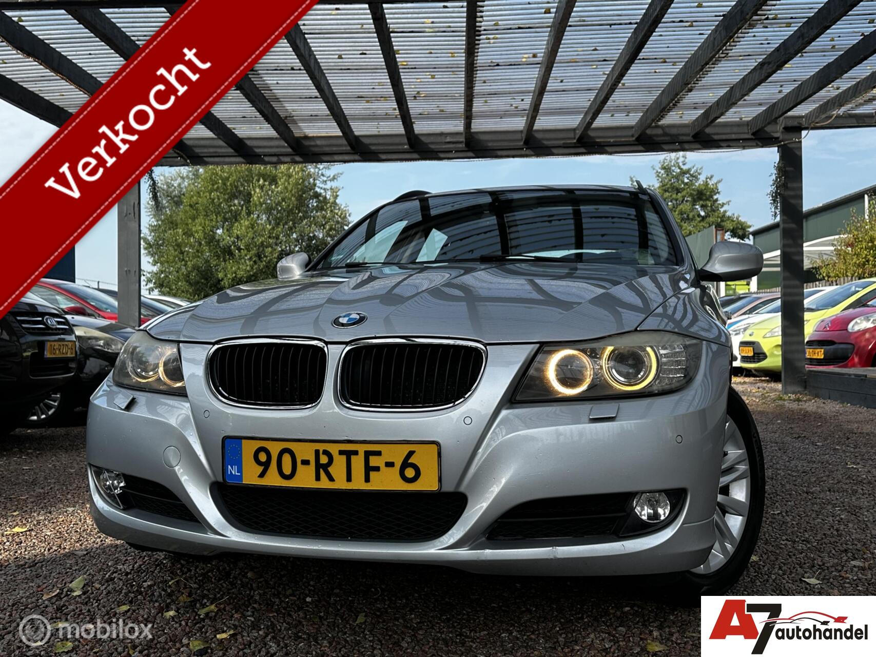 BMW 318i 318i Nieuwe APK// Automaat//Pano//Leder 2010 - voorkant