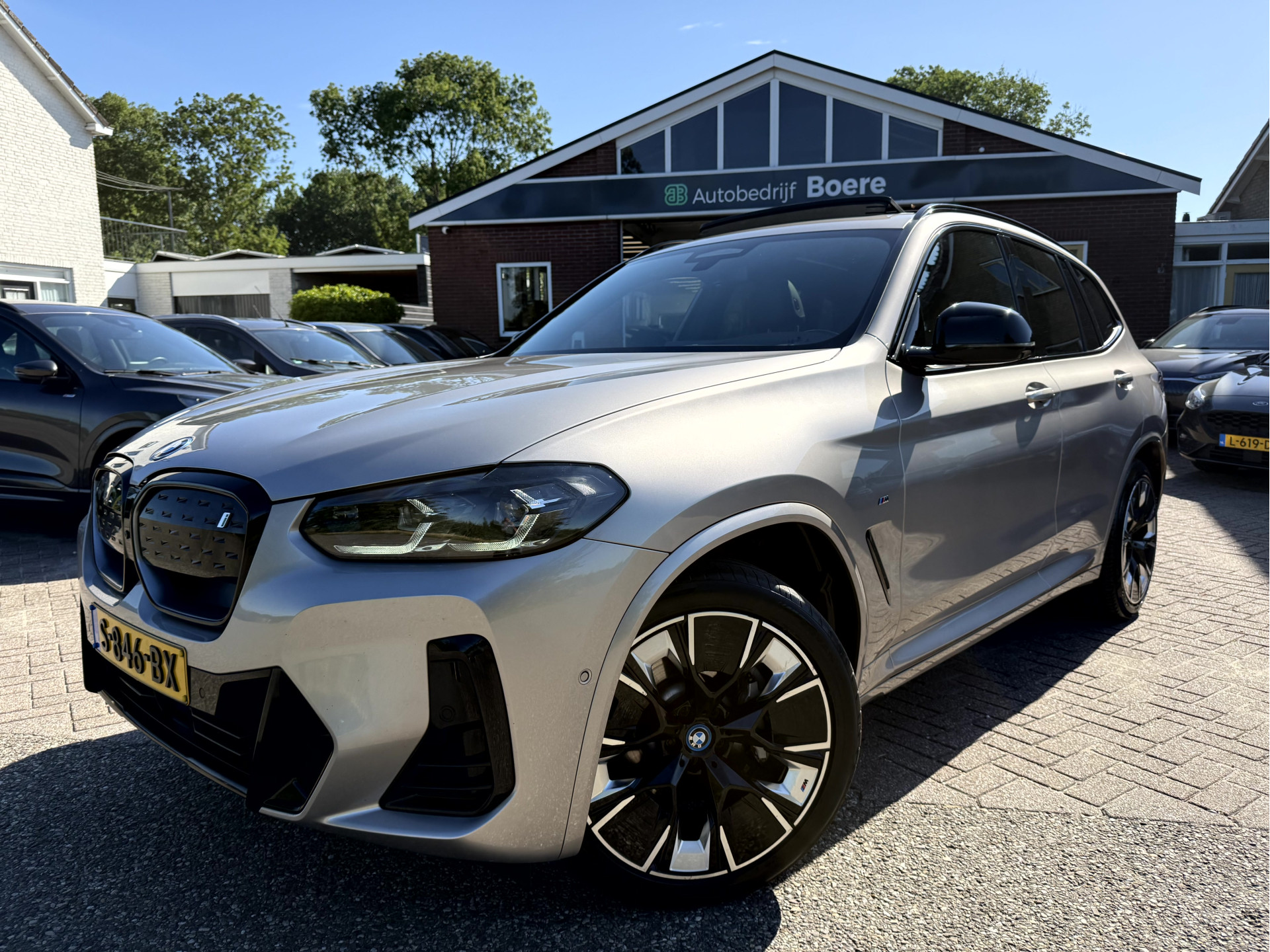 BMW Ix3 High Executive M-Sport 80 kWh 2022 - voorkant
