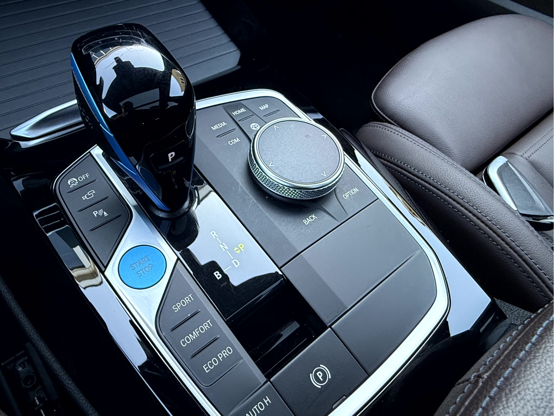 Foto van BMW Ix3