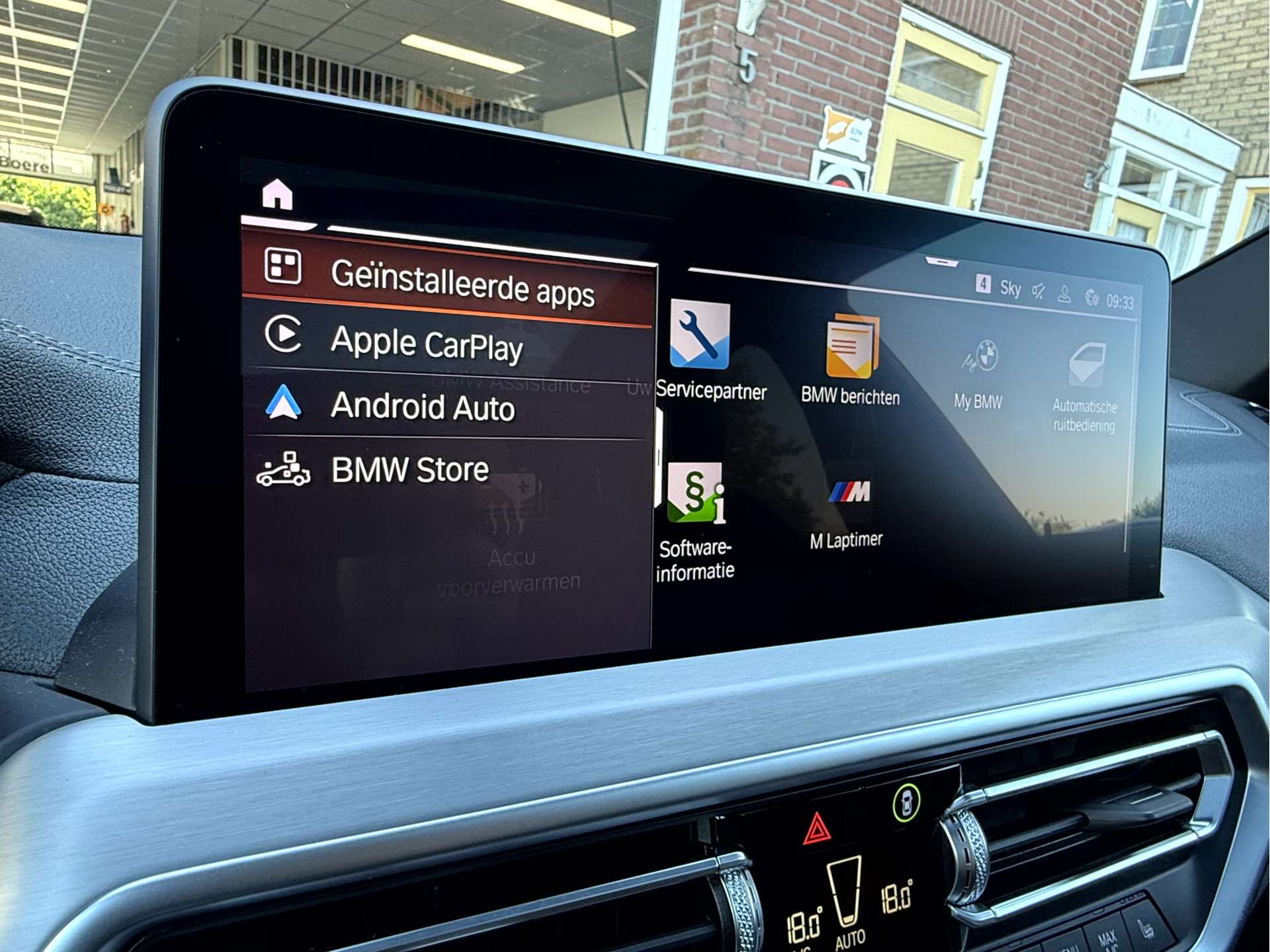 Foto van BMW Ix3