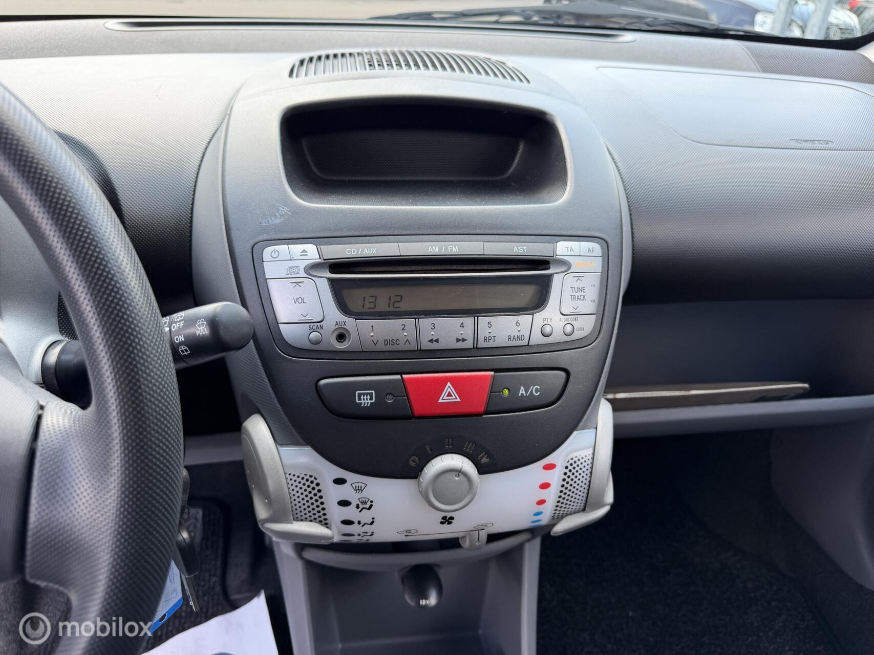 Foto van Peugeot Peugeot 107