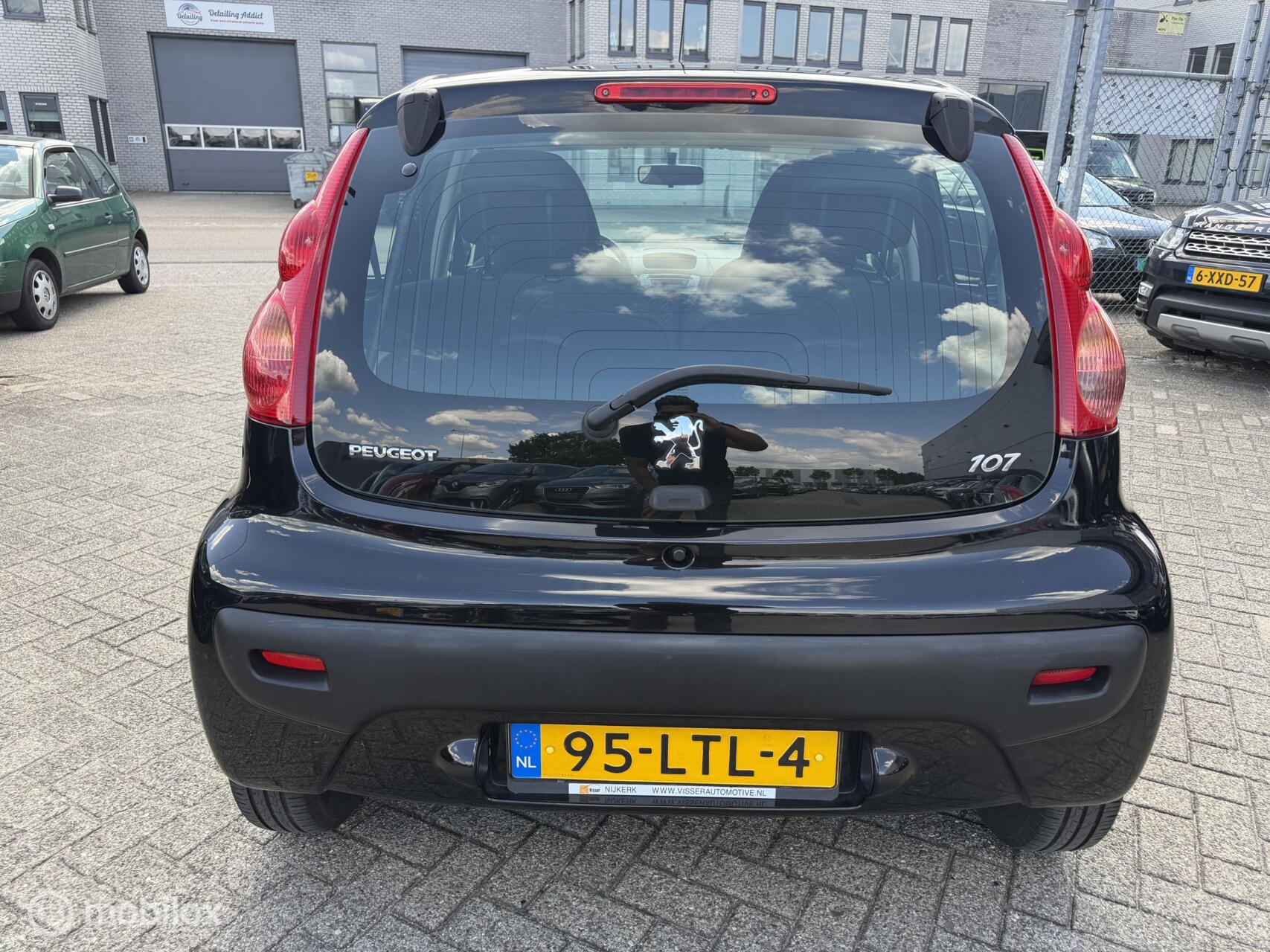 Foto van Peugeot Peugeot 107