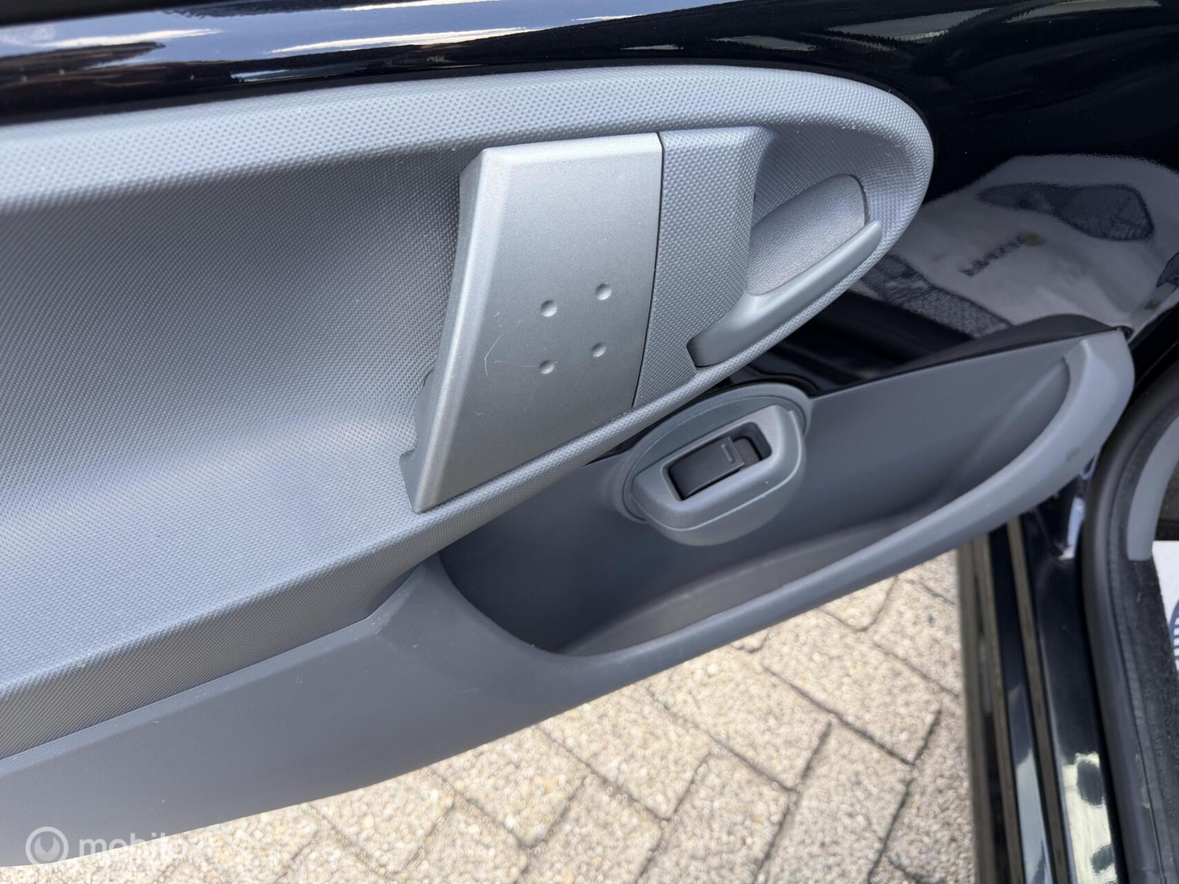 Foto van Peugeot Peugeot 107
