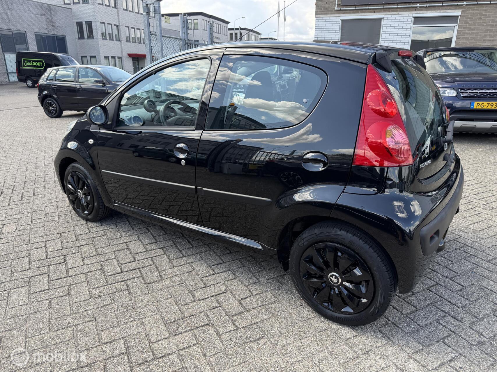 Foto van Peugeot Peugeot 107