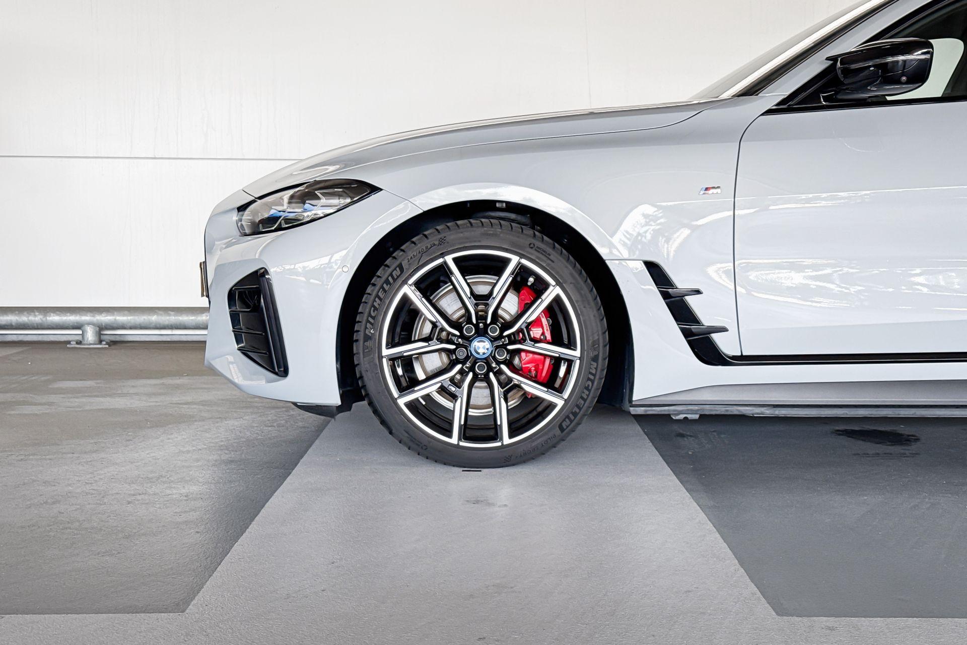 Foto van BMW I4 M50
