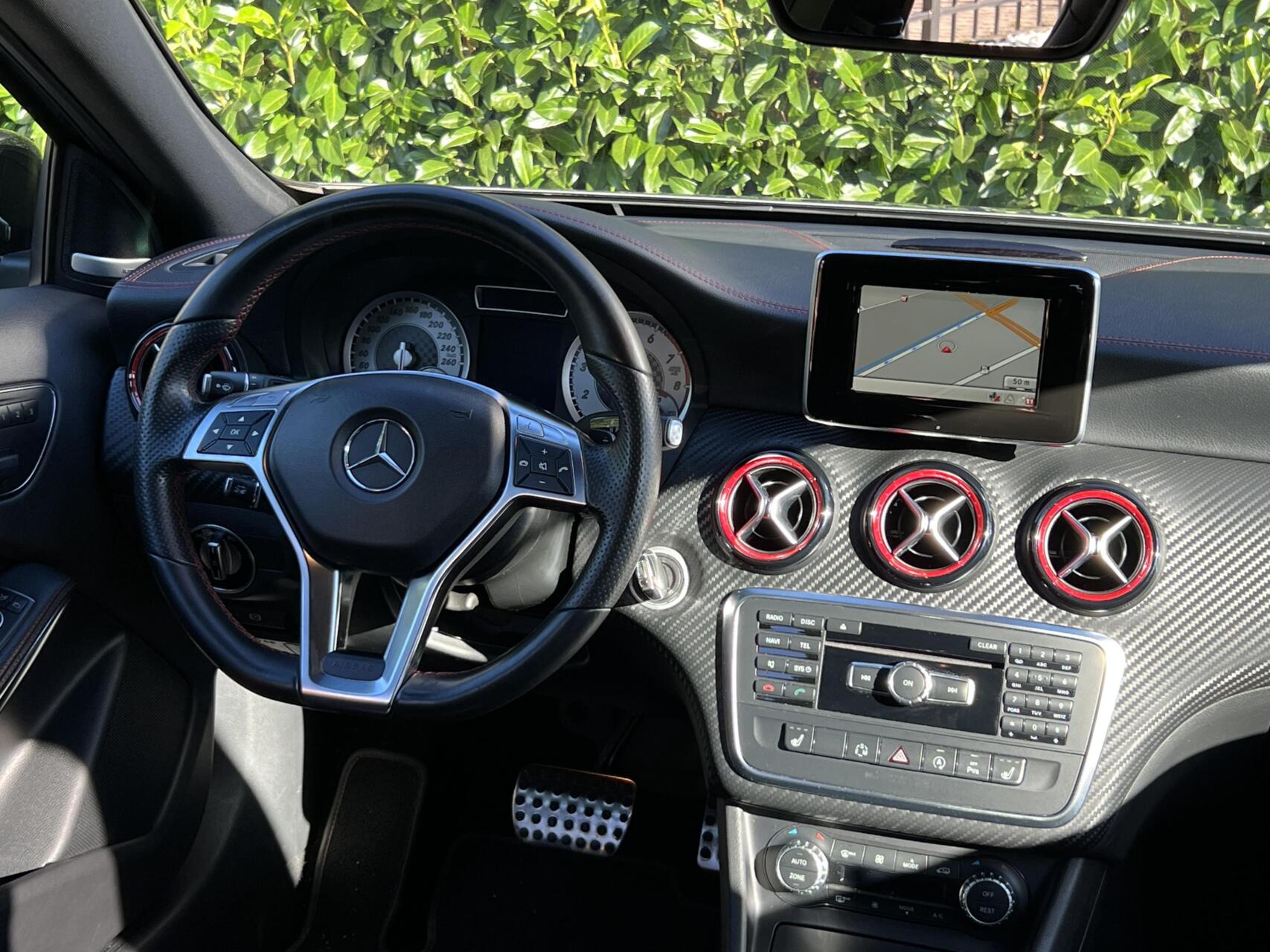 Foto van Mercedes-Benz A 250