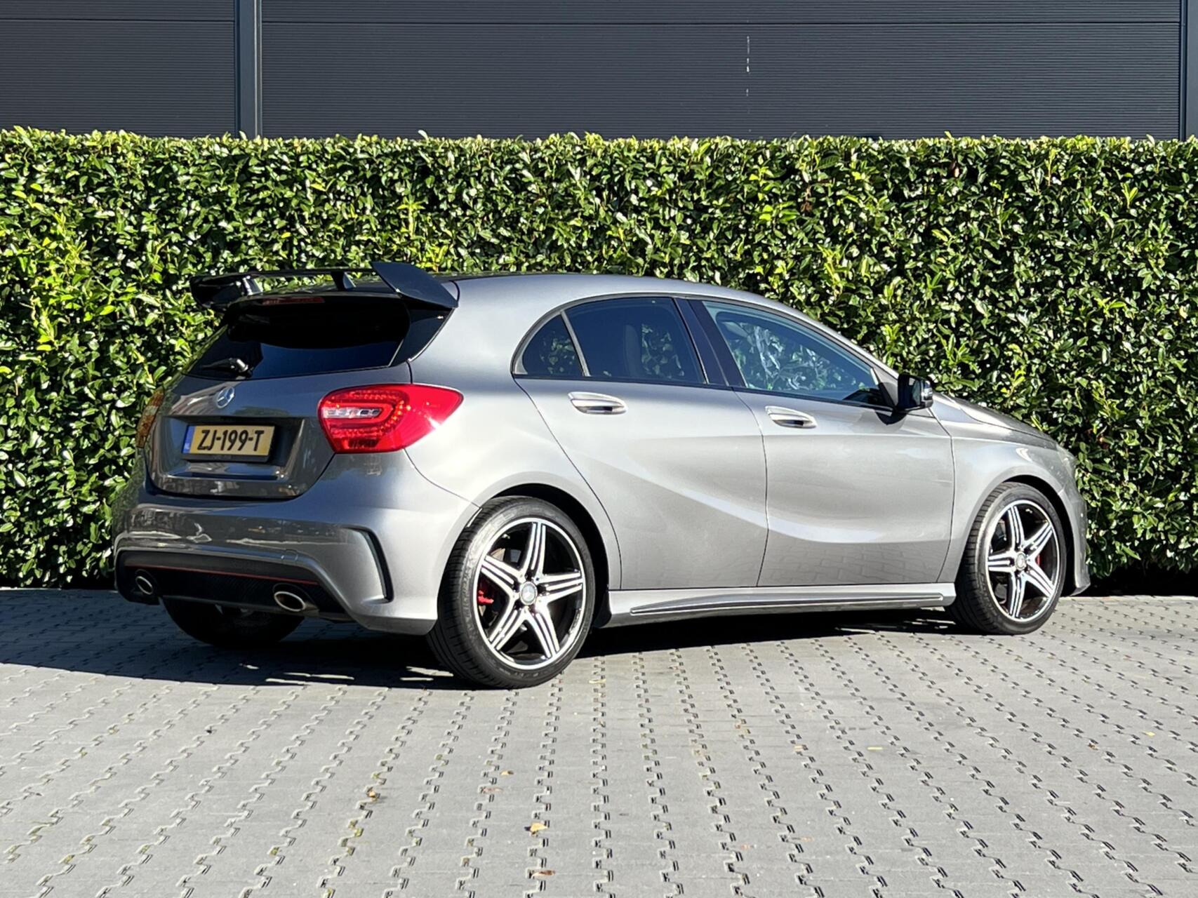 Foto van Mercedes-Benz A 250