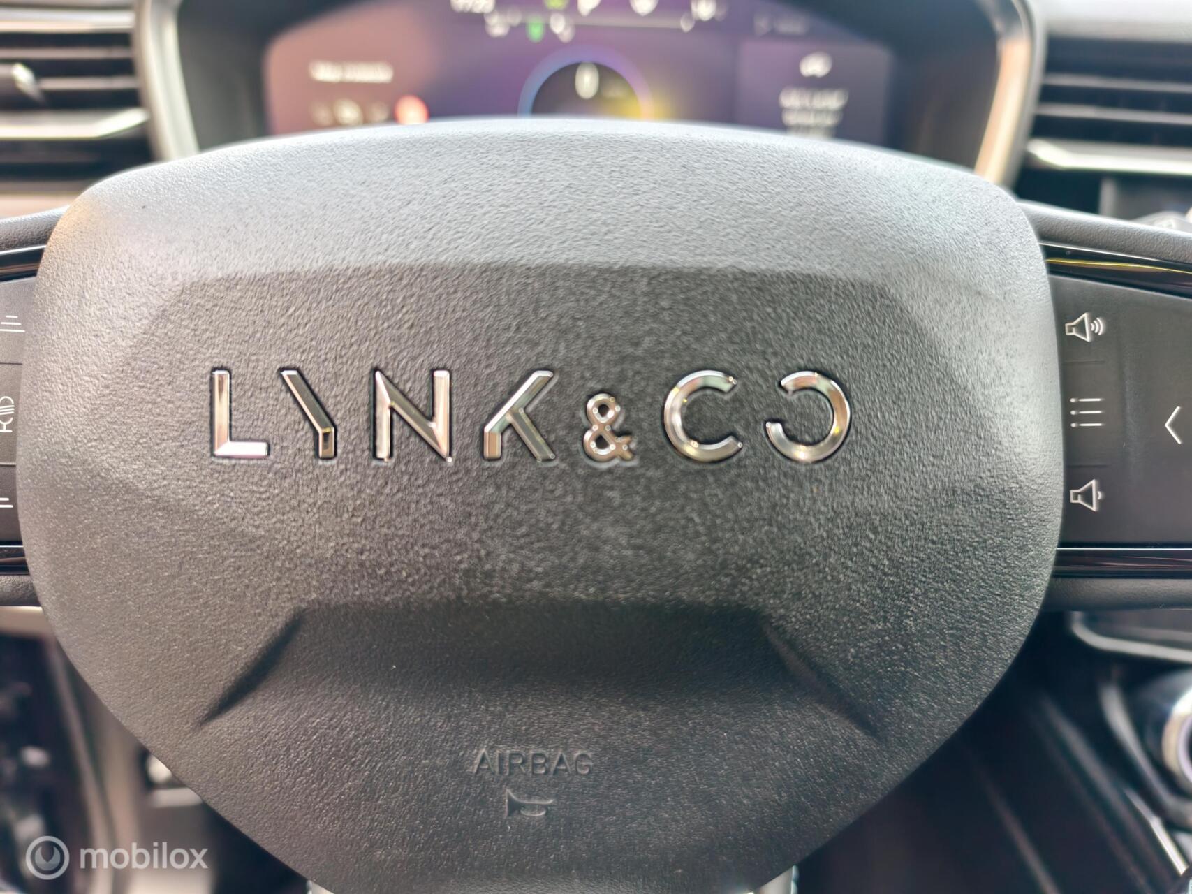Foto van Lynk&co LYNK & Co 01