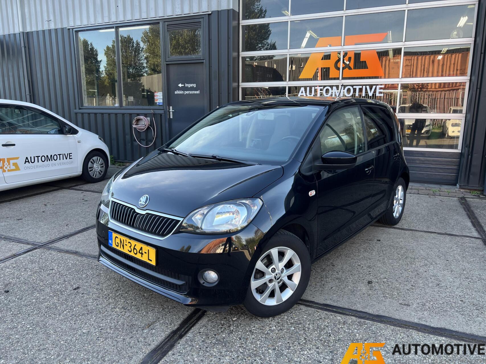 Skoda Citigo 1.0 Zwart 5DRS 2015 | Airco | Cruise | 2015 - voorkant