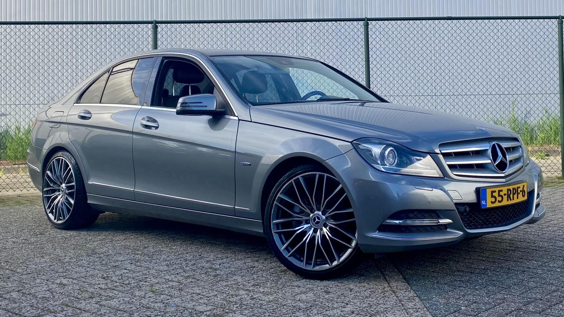 Foto van Mercedes-Benz C 180