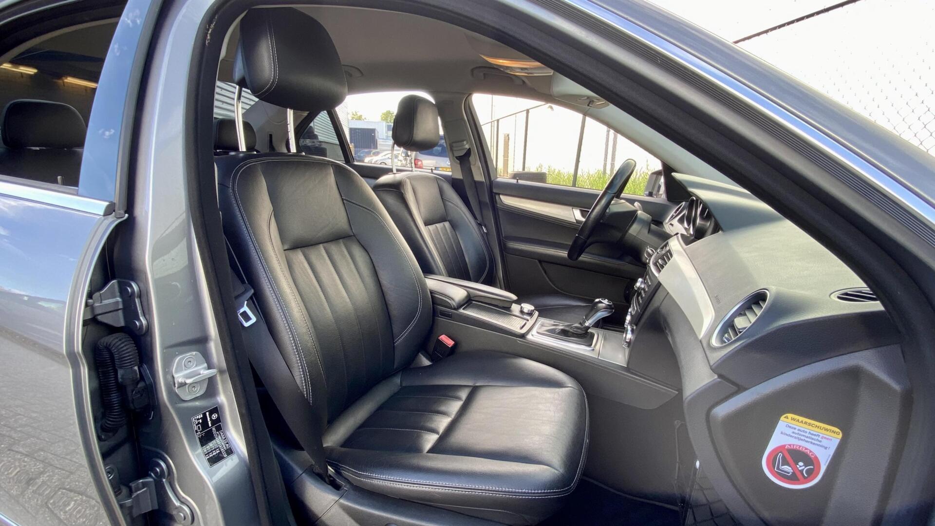Foto van Mercedes-Benz C 180