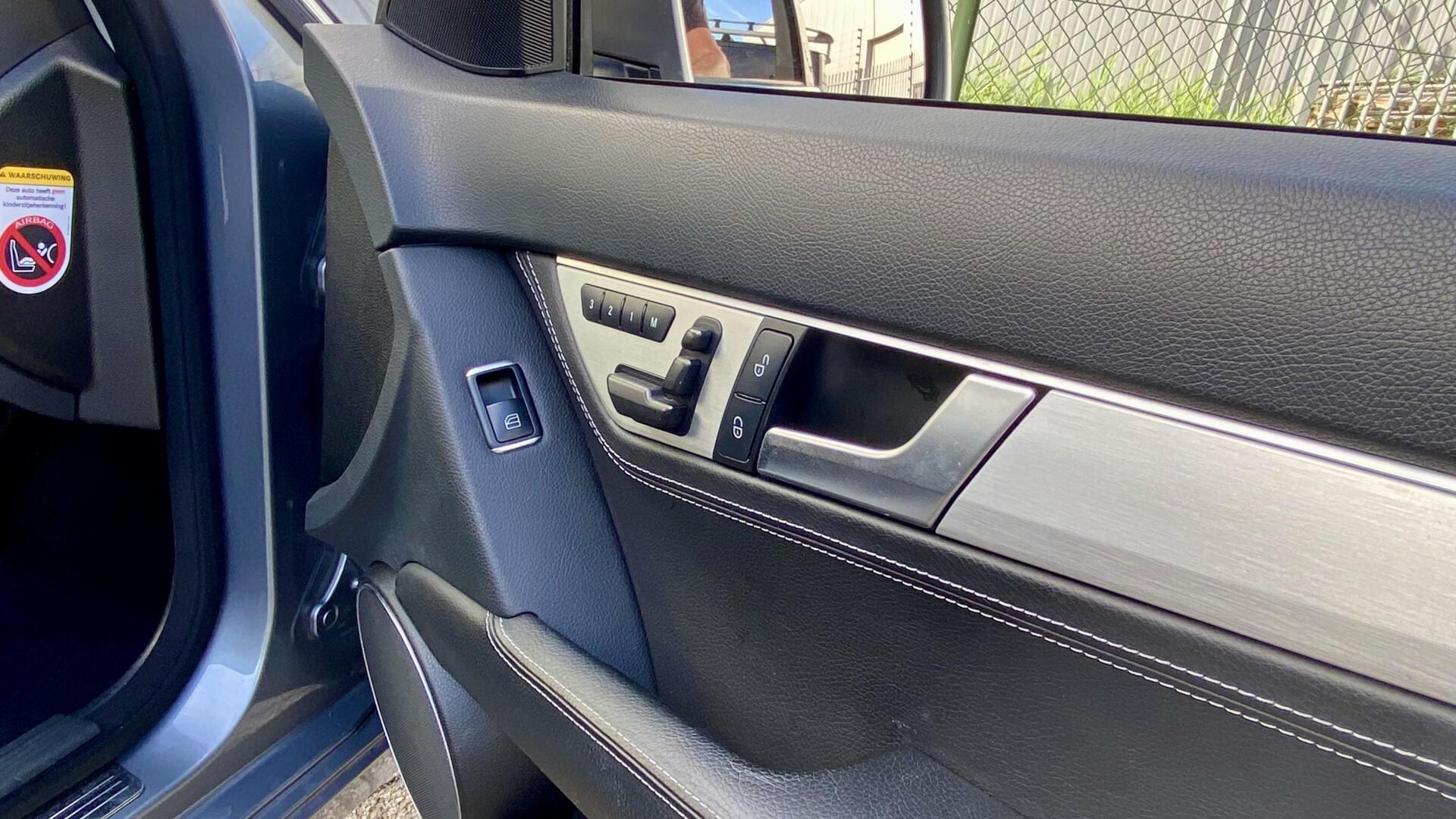 Foto van Mercedes-Benz C 180