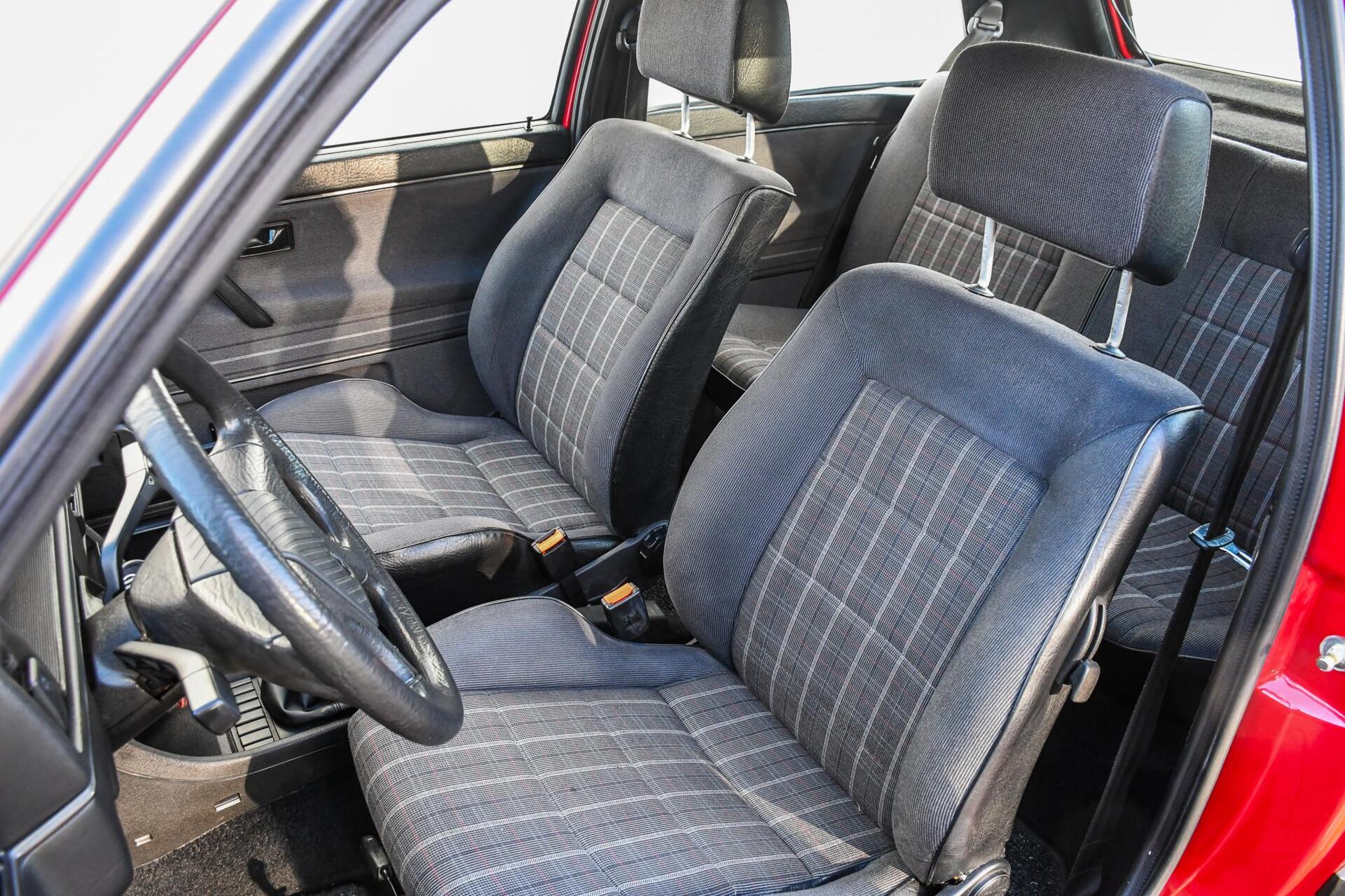 Foto van Volkswagen Golf GTI 79kw K6