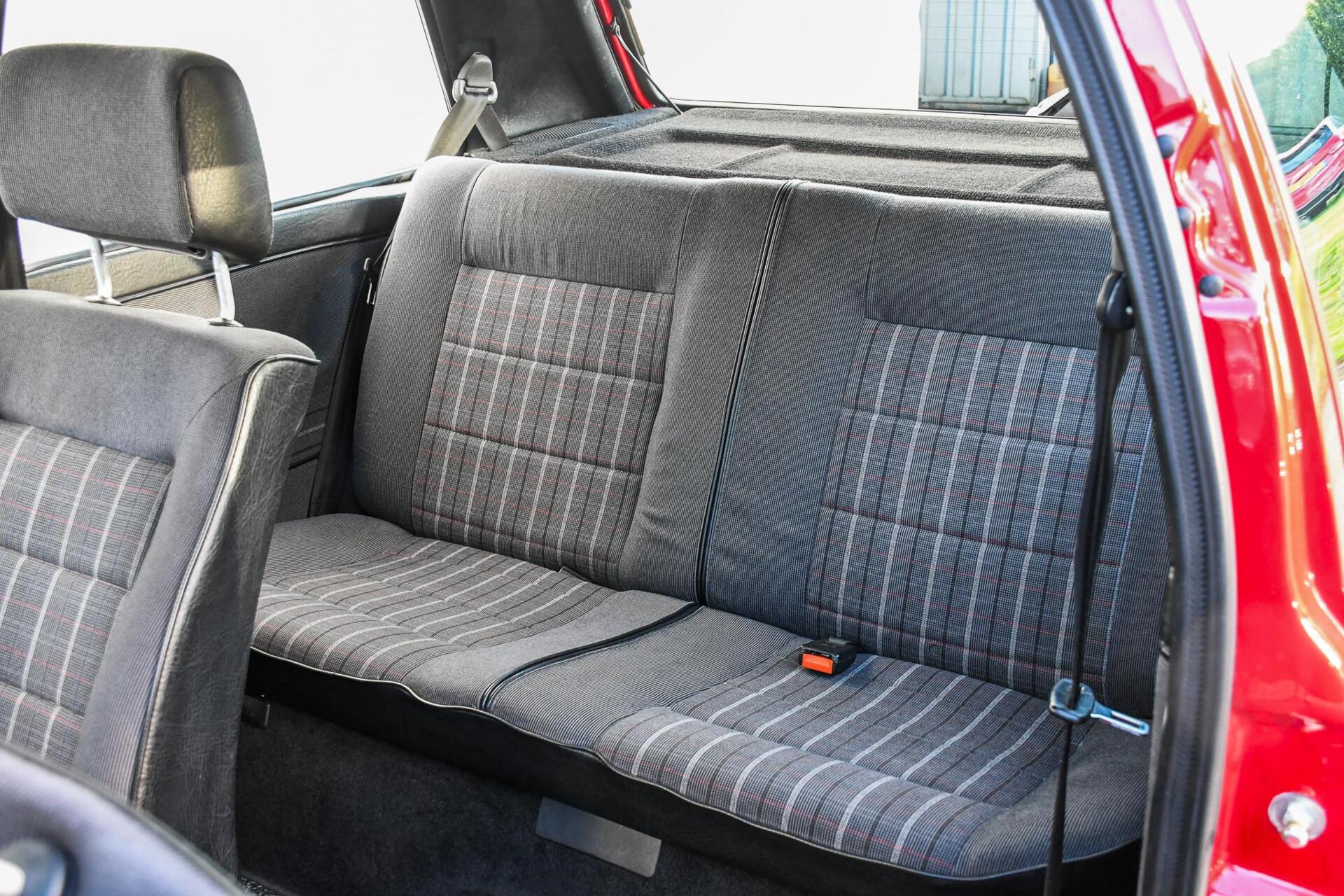Foto van Volkswagen Golf GTI 79kw K6
