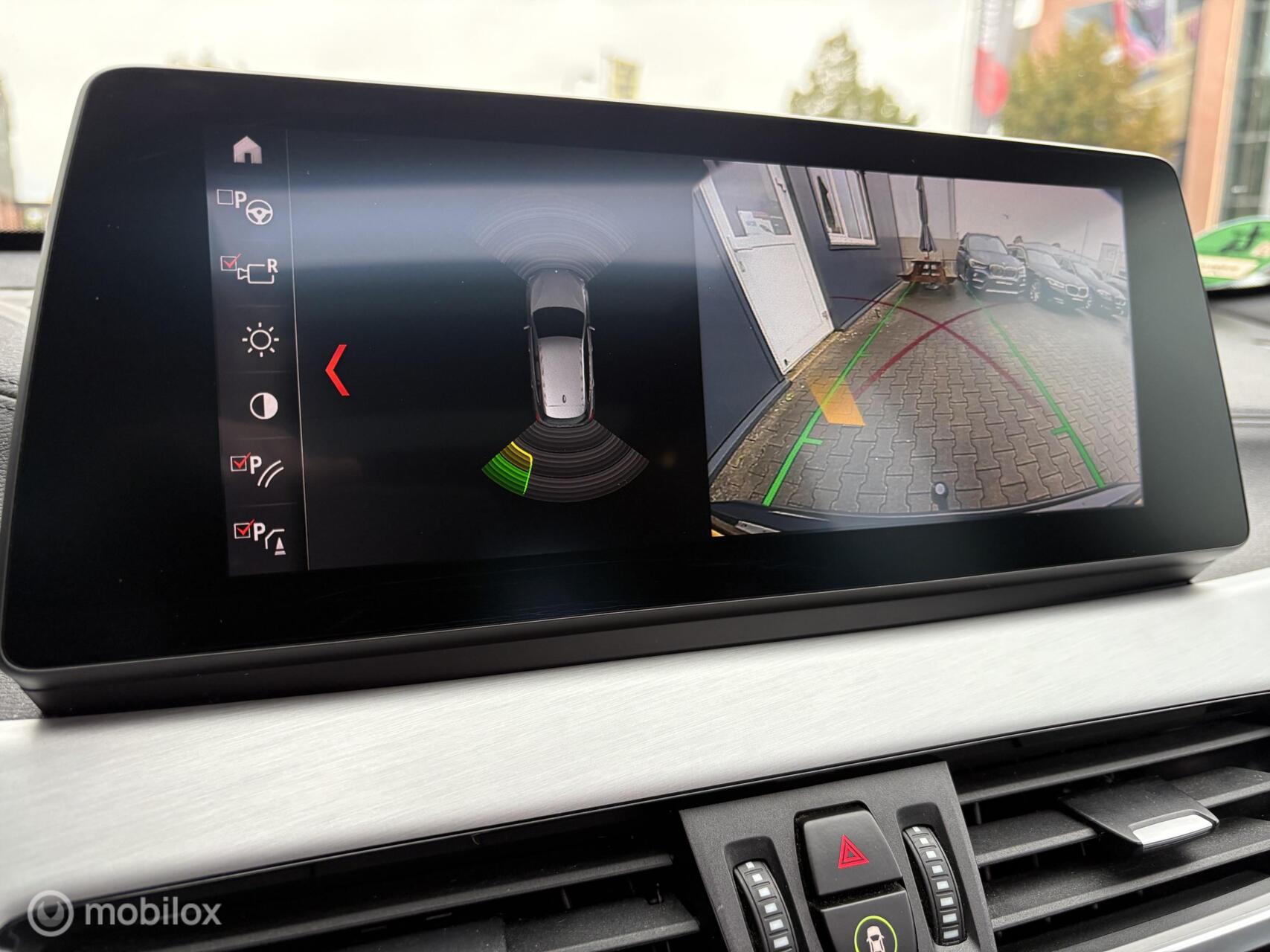 Foto van BMW X1 Sdrive20i
