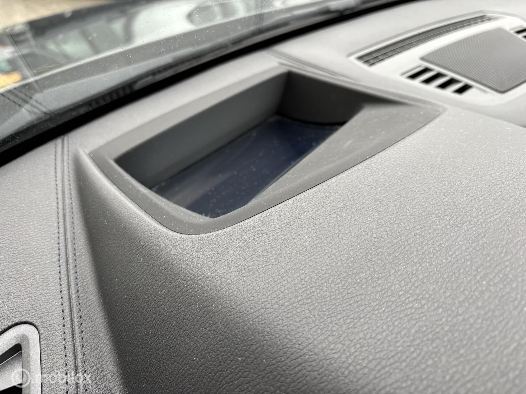 Foto van BMW X1 Sdrive20i