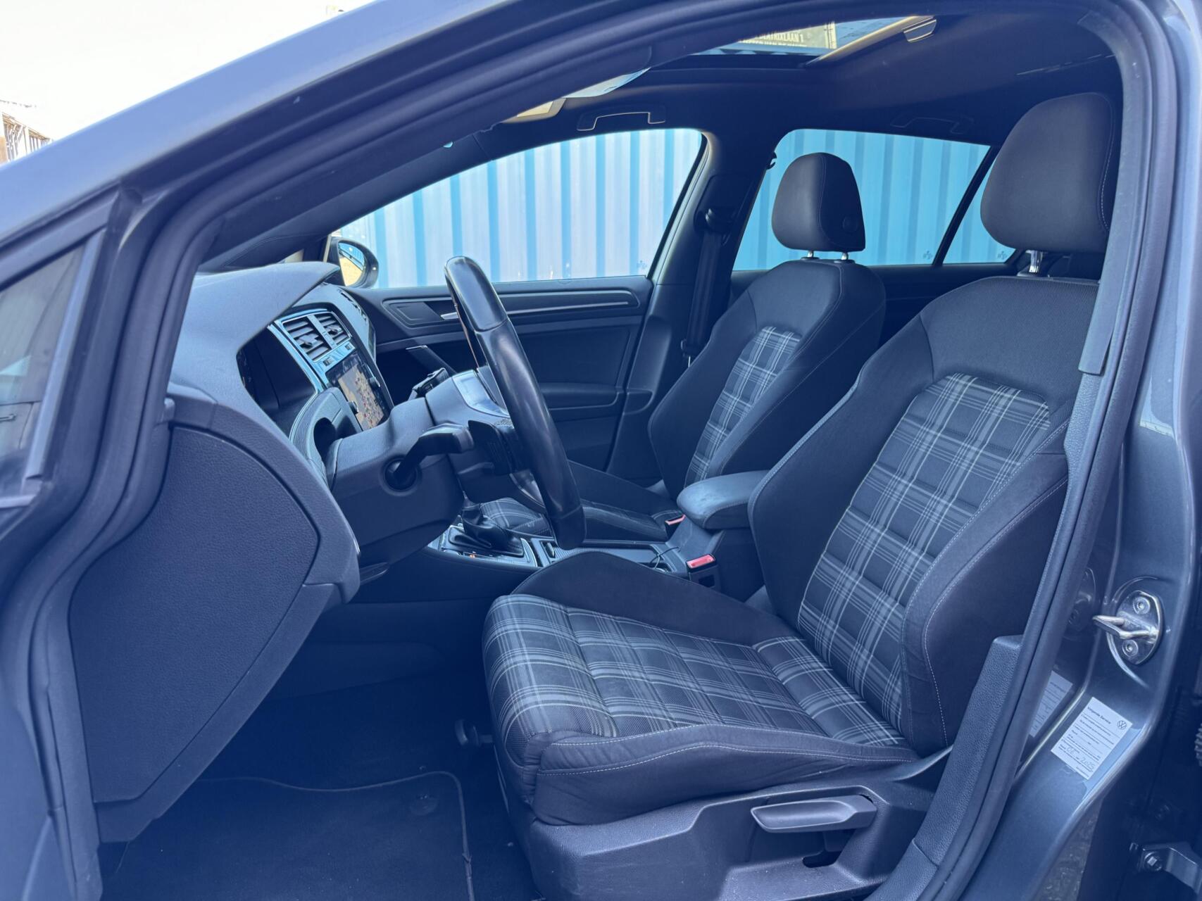 Foto van Volkswagen Golf
