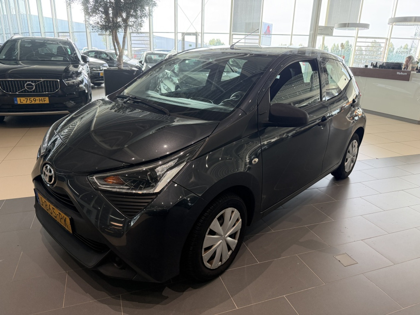 Toyota Toyota Aygo 1.0 VVT-i x-fun 2020 - voorkant