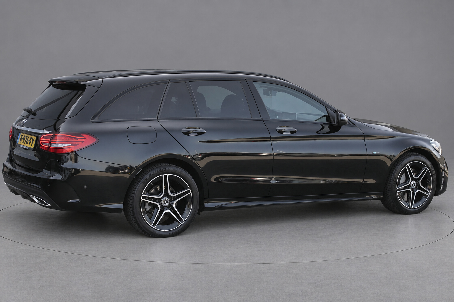 Foto van Mercedes-Benz C 300 E
