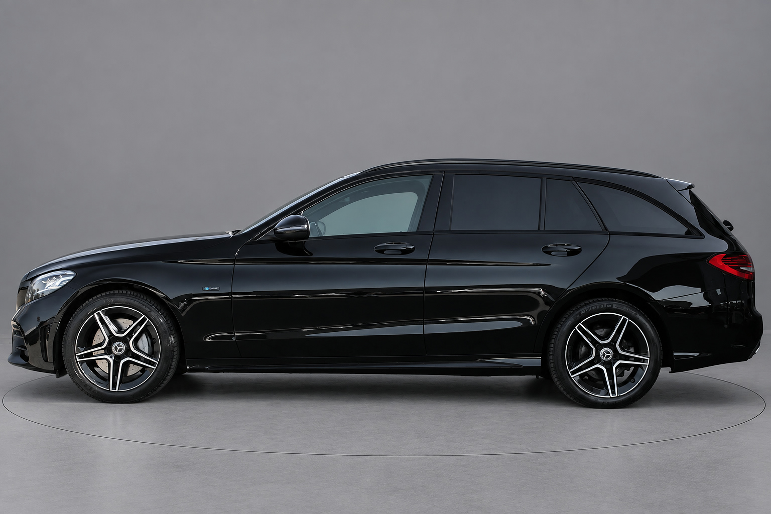 Foto van Mercedes-Benz C 300 E
