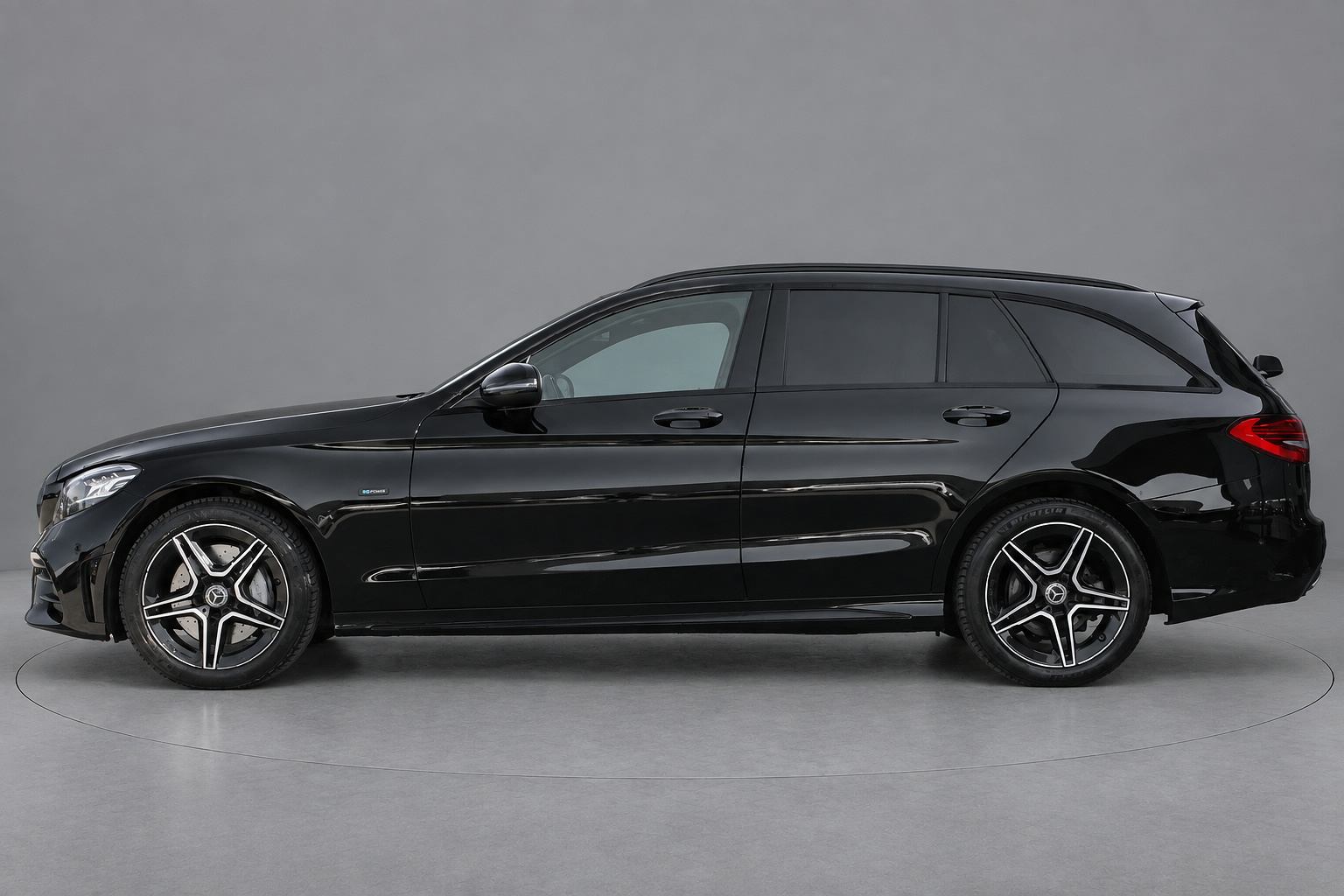 Foto van Mercedes-Benz C 300 E