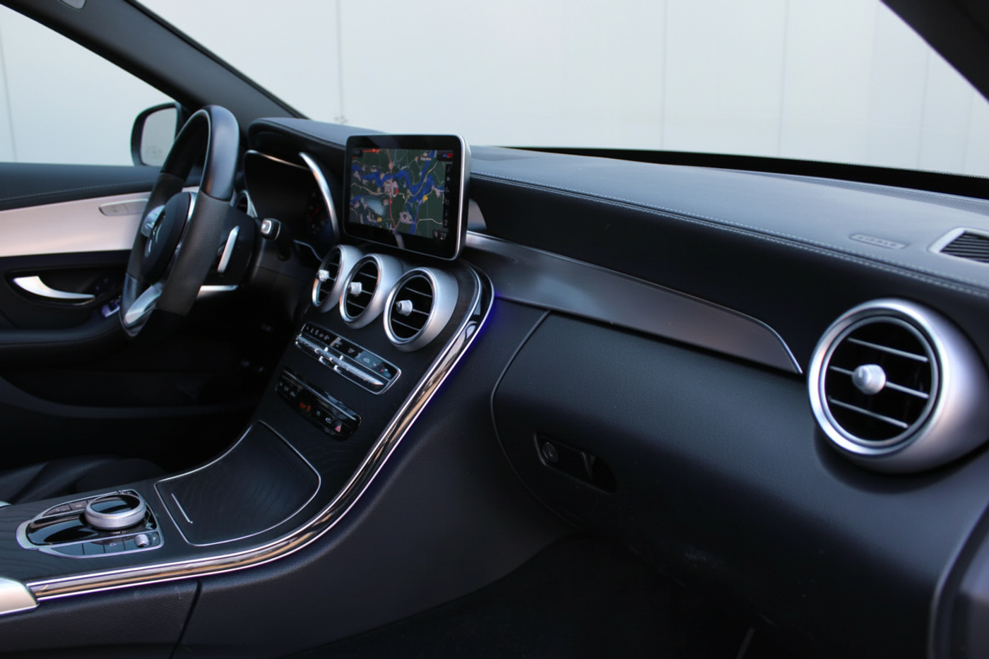 Foto van Mercedes-Benz C 300 E