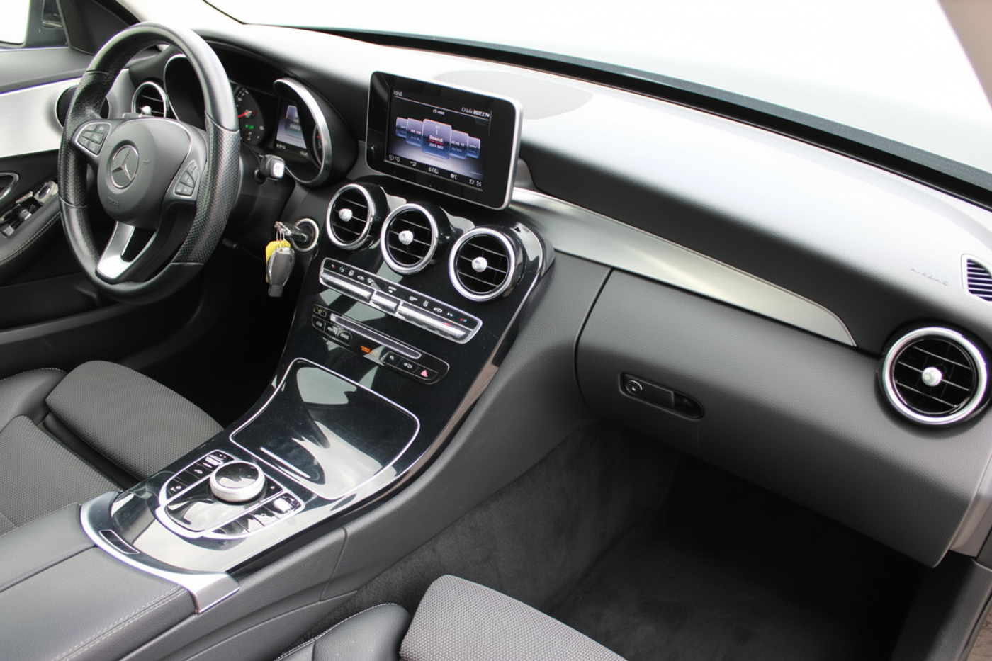 Foto van Mercedes-Benz C 350 E