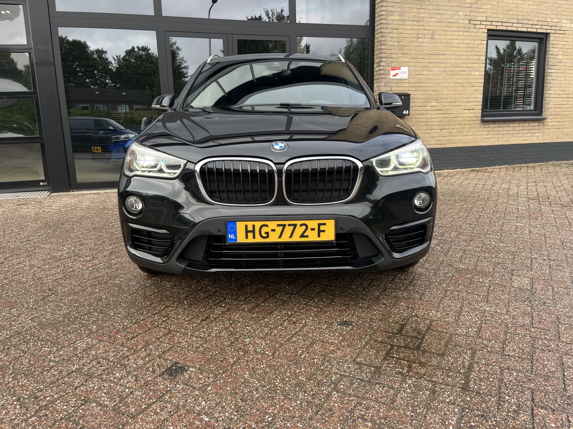 Foto van BMW X1 Sdrive20i