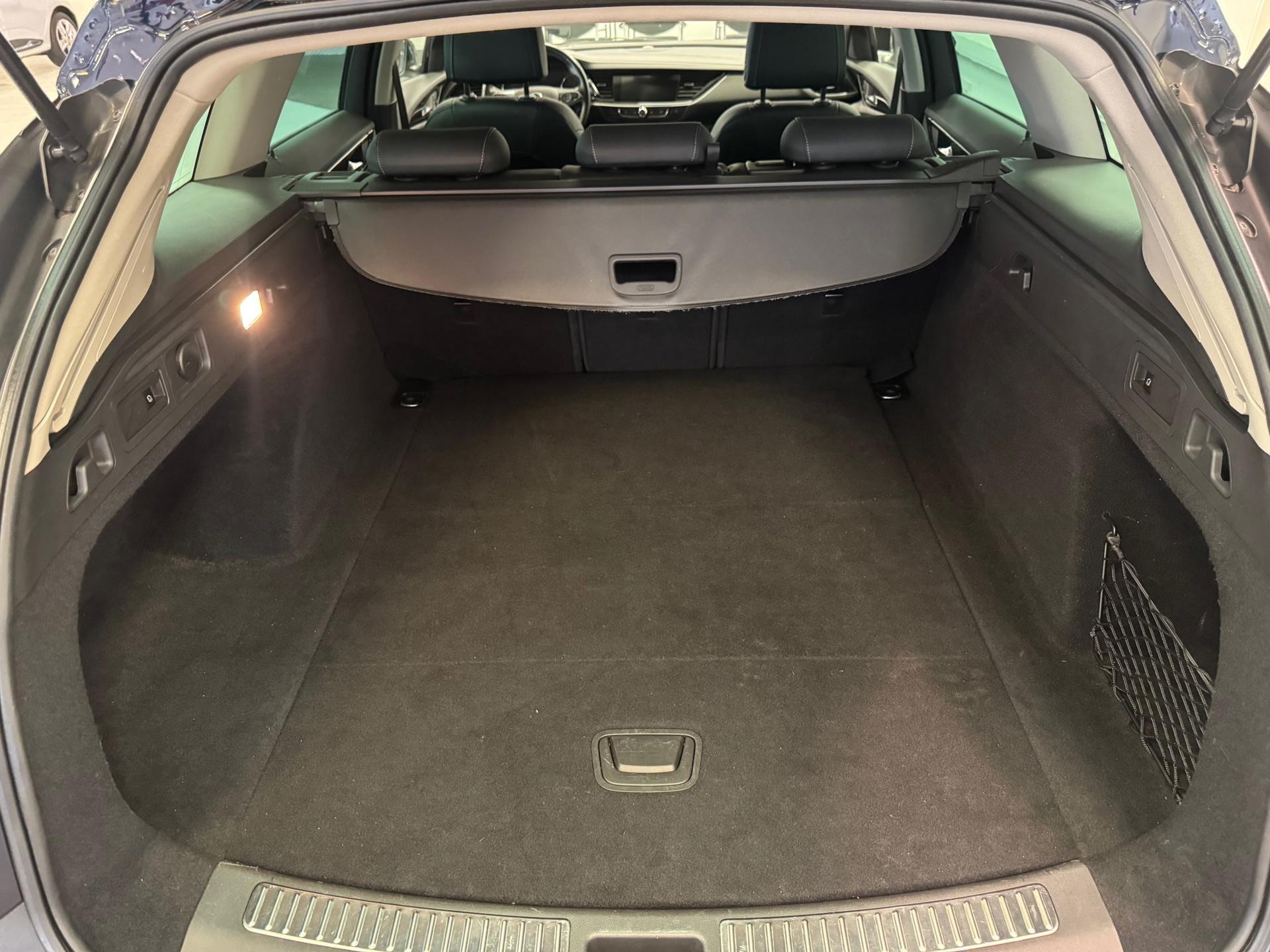 Foto van Opel Insignia Sports Tourer