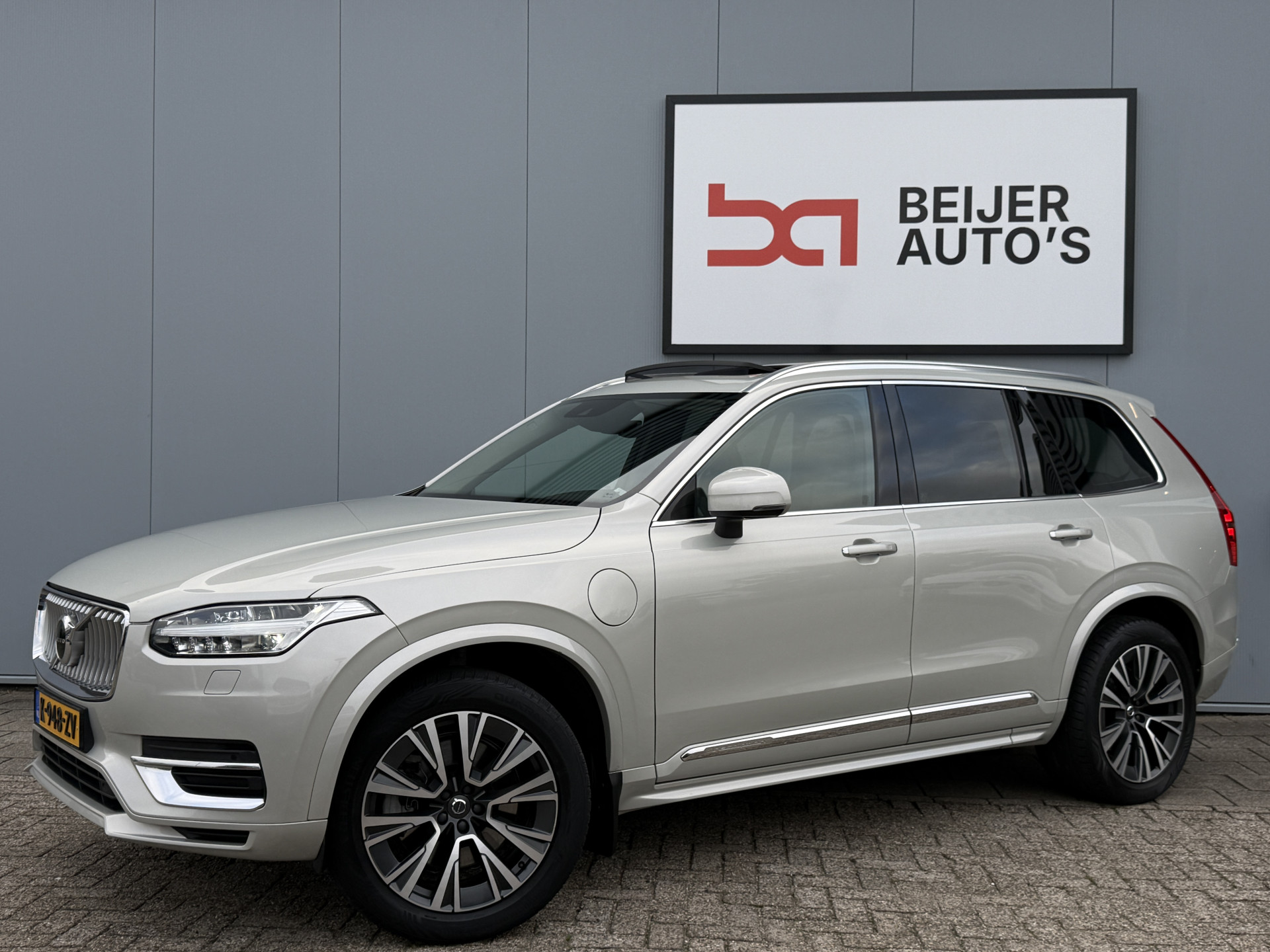 Volvo Xc90 T8 Twin Engine 2.0 T8 Twin Engine AWD Inscription Intro Edition Automaat 2019 - voorkant