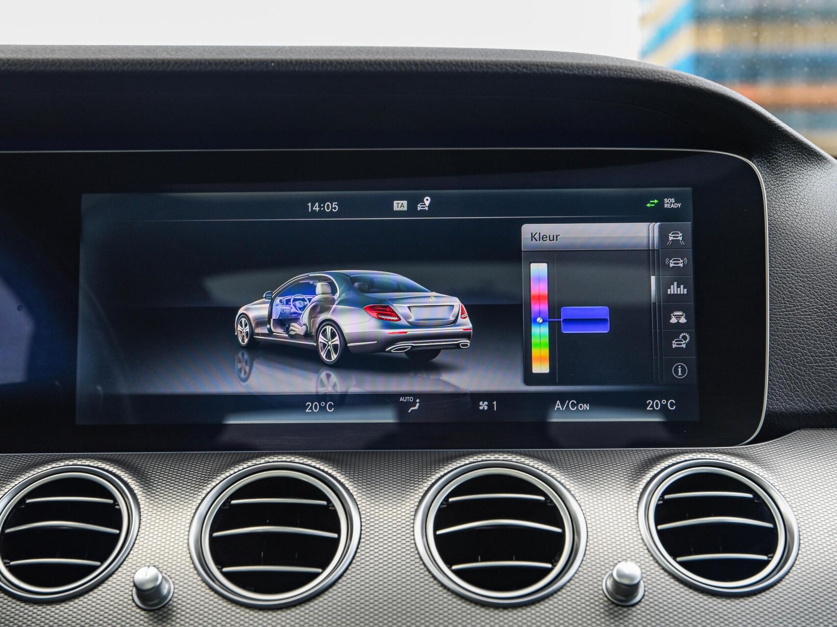 Foto van Mercedes-Benz E 200