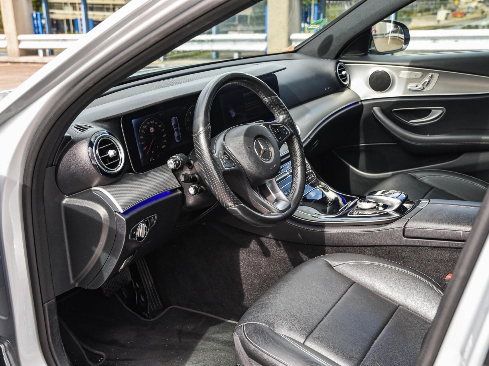Foto van Mercedes-Benz E 200