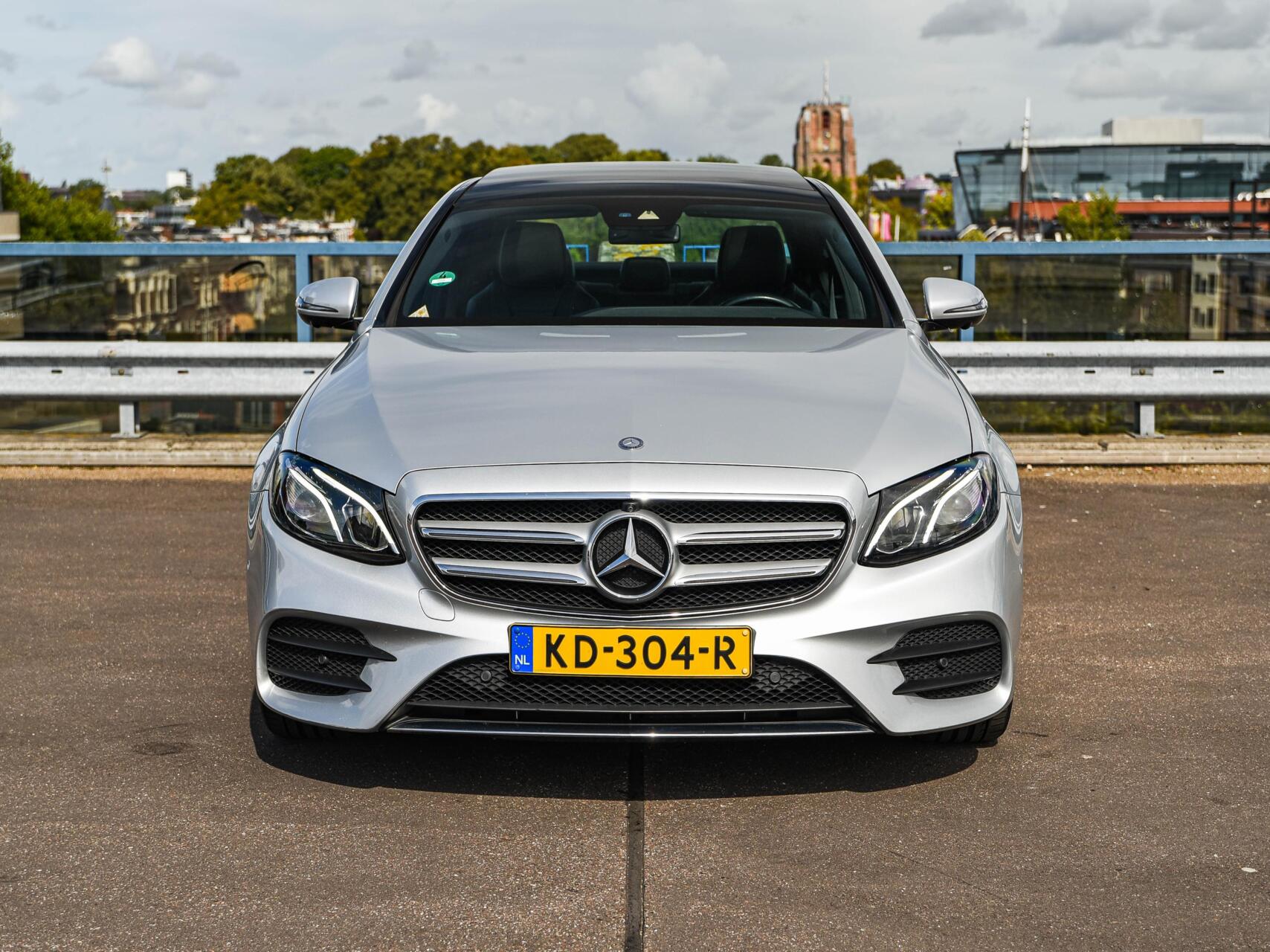 Foto van Mercedes-Benz E 200