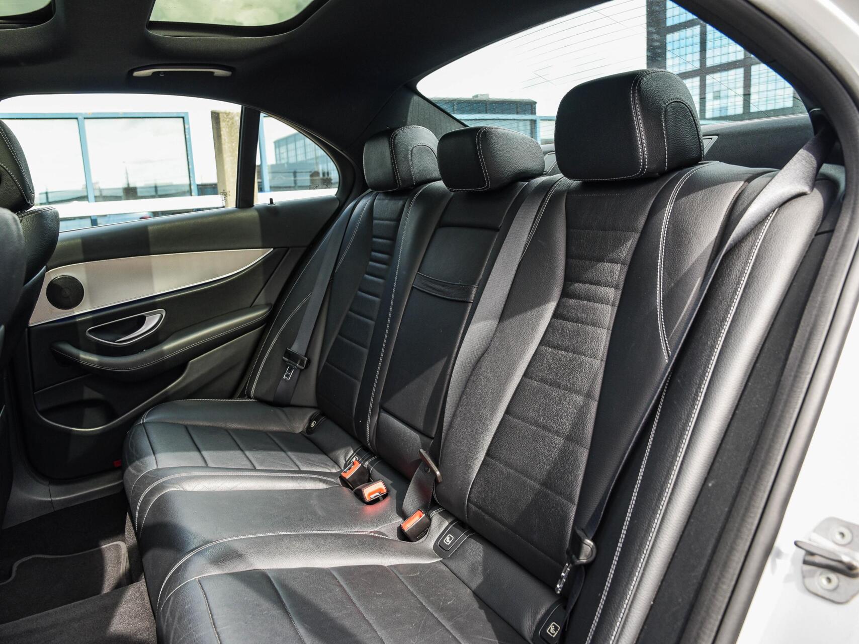 Foto van Mercedes-Benz E 200