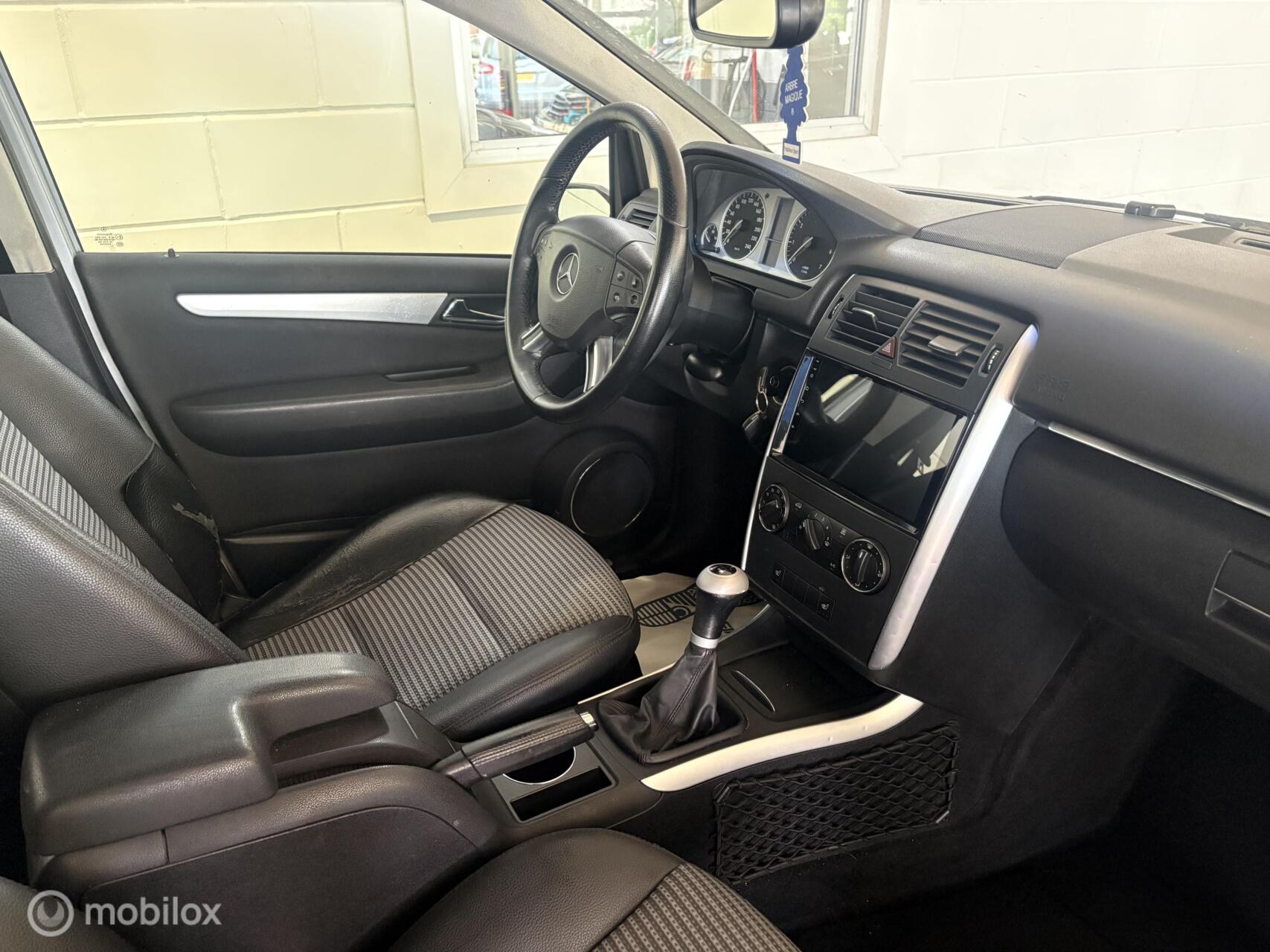Foto van Mercedes-Benz B 170